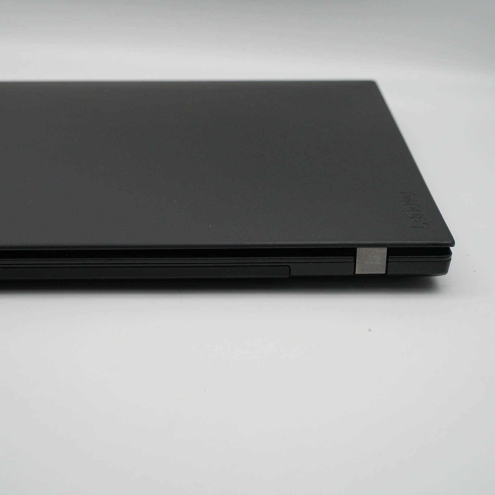 Lenovo ThinkPad T480 512GB 16GB RAM i7-8650U 14in Black (READ DESCRIPTION)