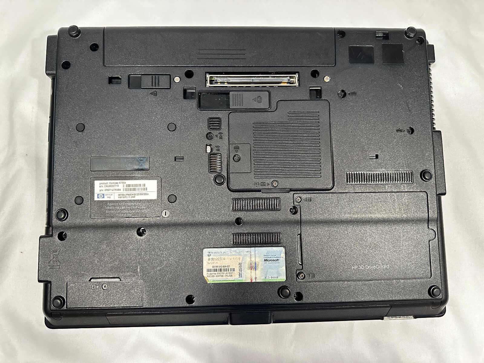 HP Compaq 6730b 15″ Core 2 Duo, 2GB RAM ***FOR PARTS***