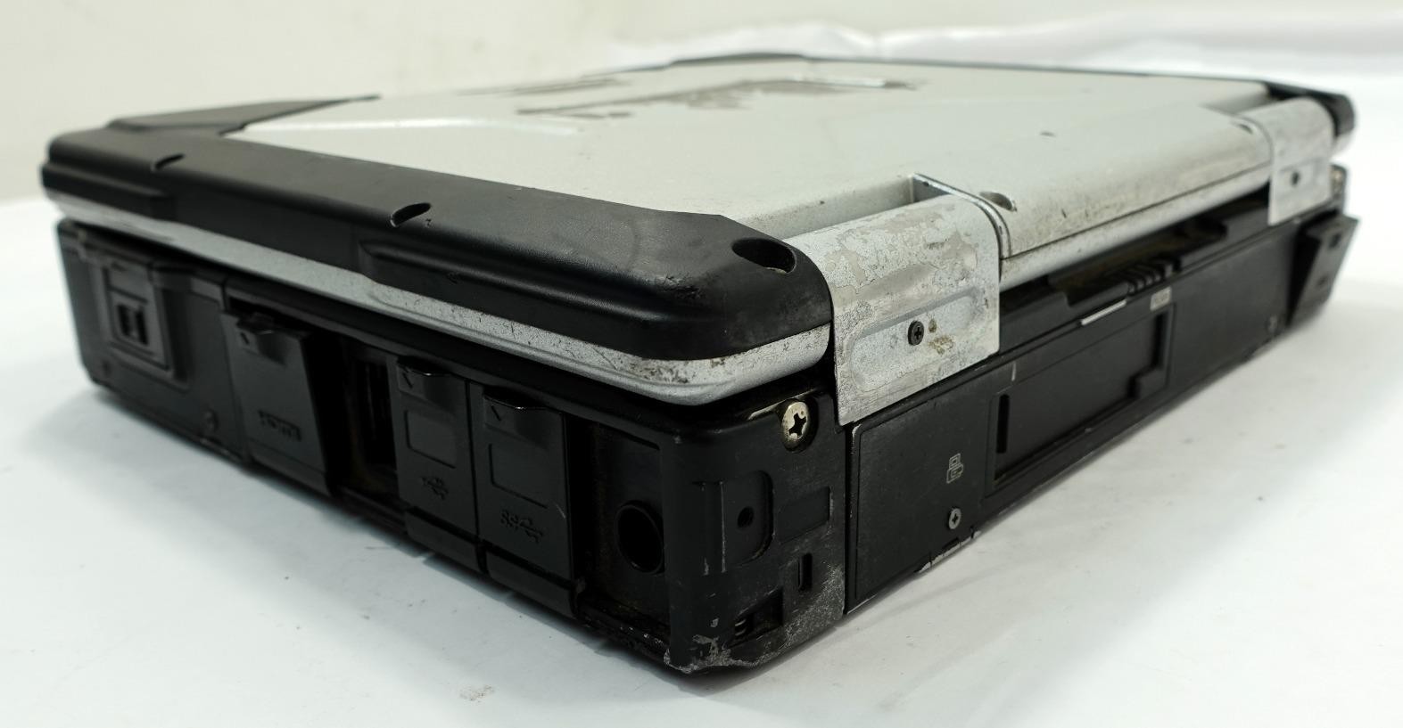 Panasonic Toughbook CF-31 Core i7-7600U 2.8GHz 16GB 256GB SSD