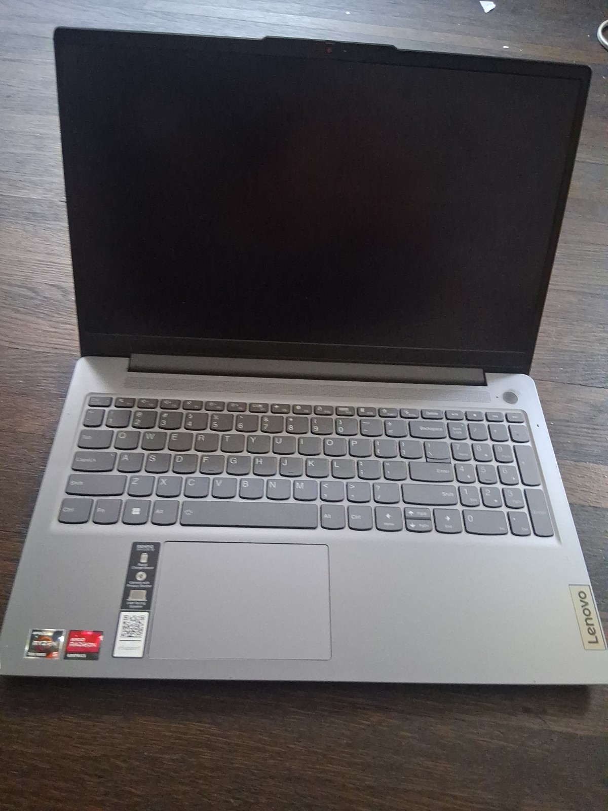 Lenovo IdeaPad Slim 3 15ABR8 15.6″ (512GB SSD, AMD Ryzen 5 7000 Series, 4.50…