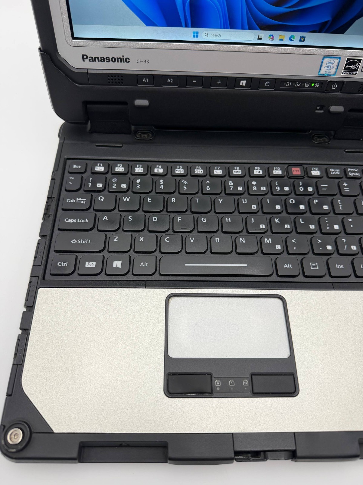 Panasonic Toughbook CF-33 i5-7300 16GB 512GB SSD Win11pro LTE /dGPS/Barcode