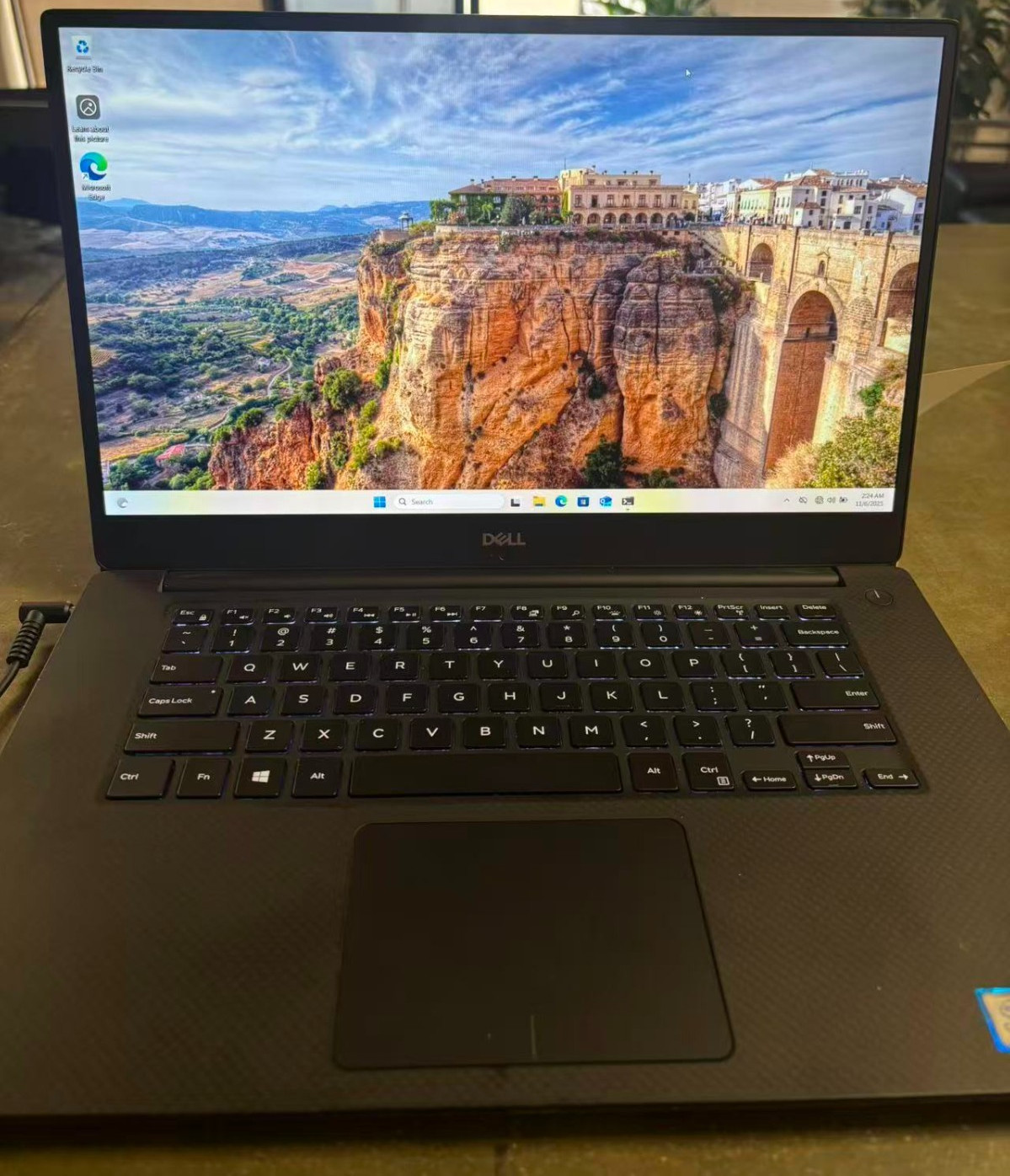 Dell Precision 5530 15″ i7-8850H P2000 16GB RAM 256gb NVME Win11 Pro