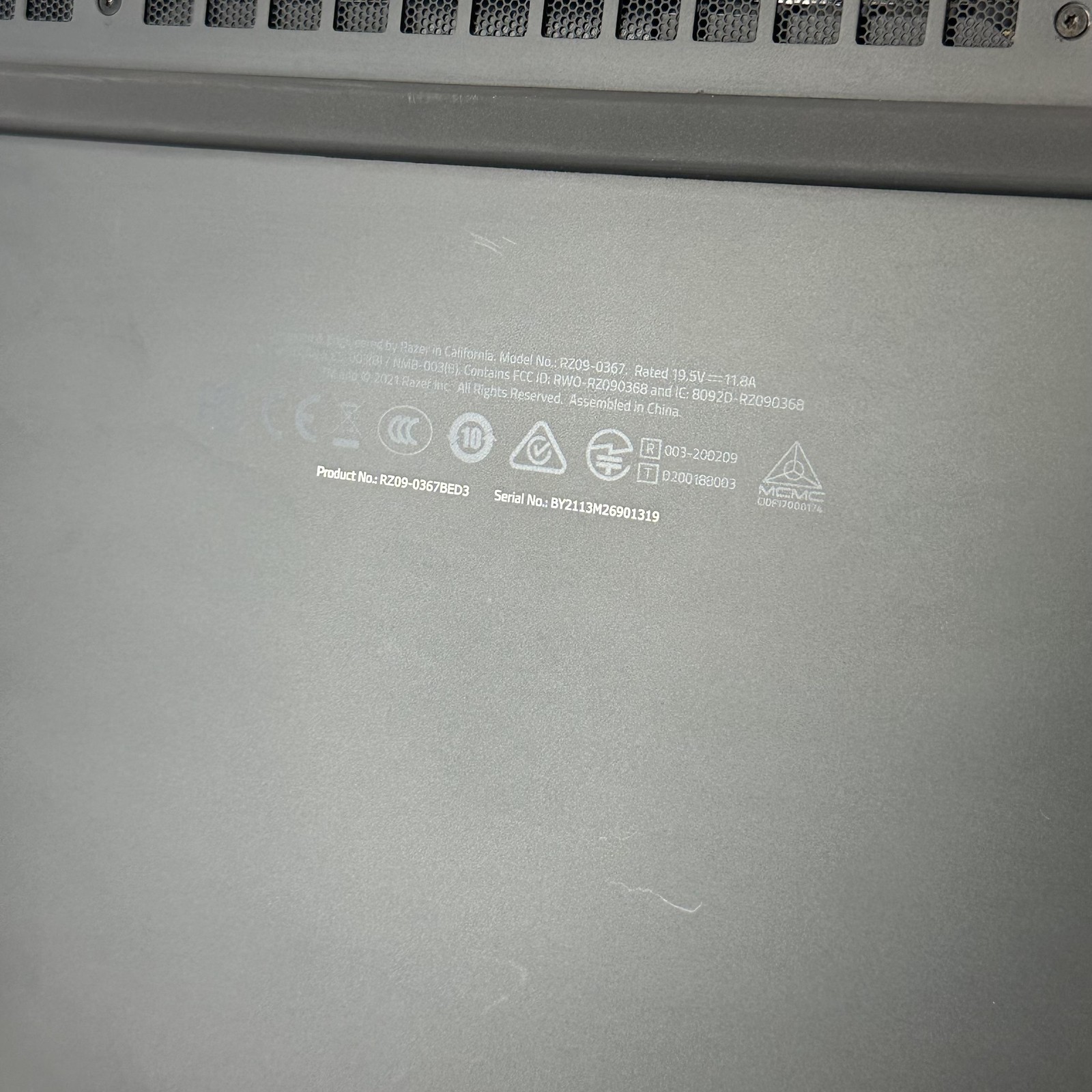 Razer Blade 15 Advanced 2K i7-10875H 2.30GHz 32GB 1TB/1TB RTX 3070 Excellent
