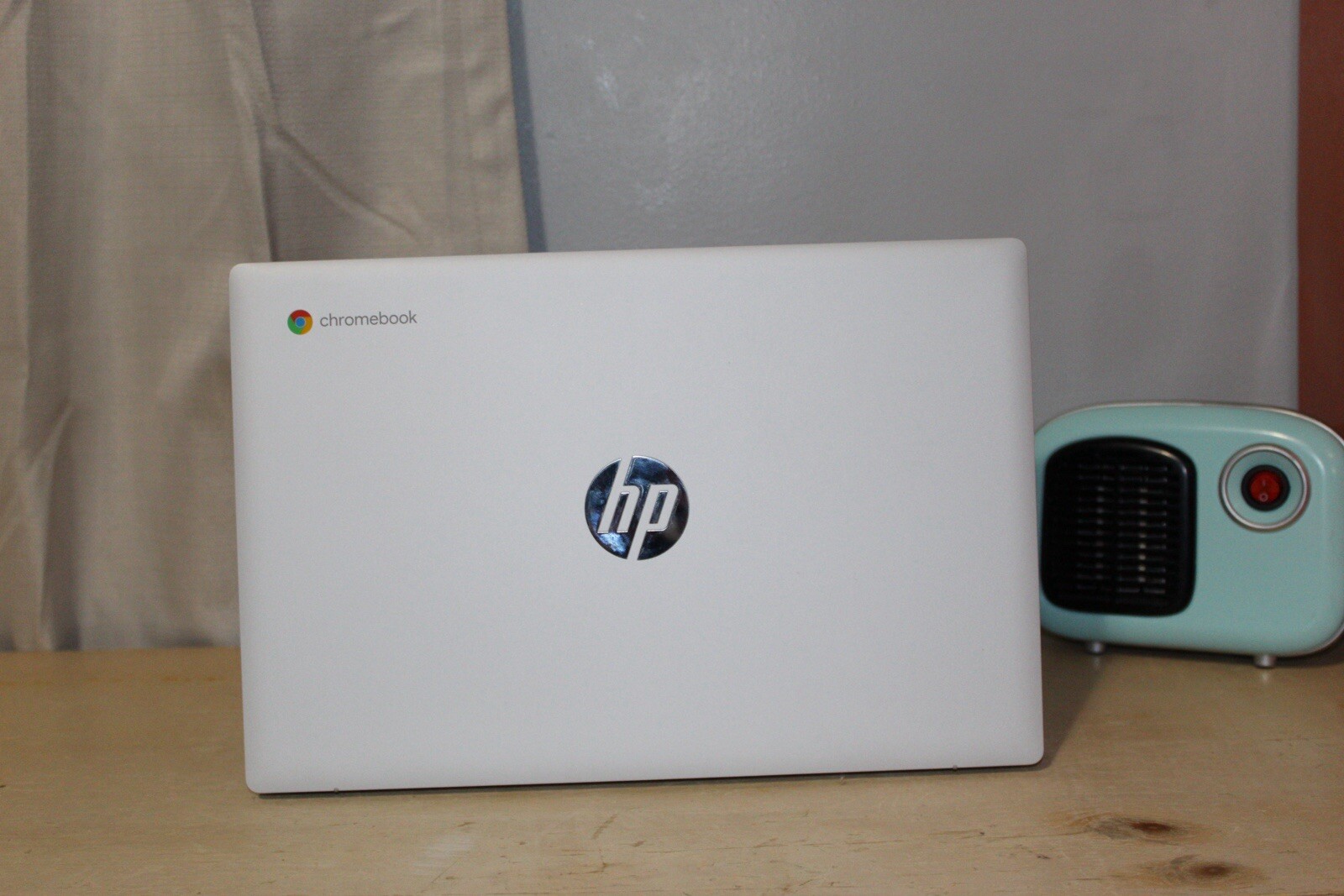 HP Chromebook 14 Inch Laptop Very Good Condition!