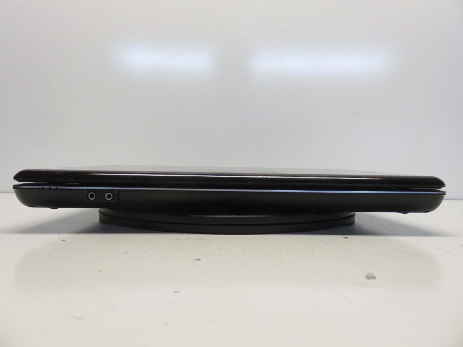 HP G60-535DX Laptop Intel Pentium Dual-Core T4300 2.1GHz 3 GB NO HDD No Batt