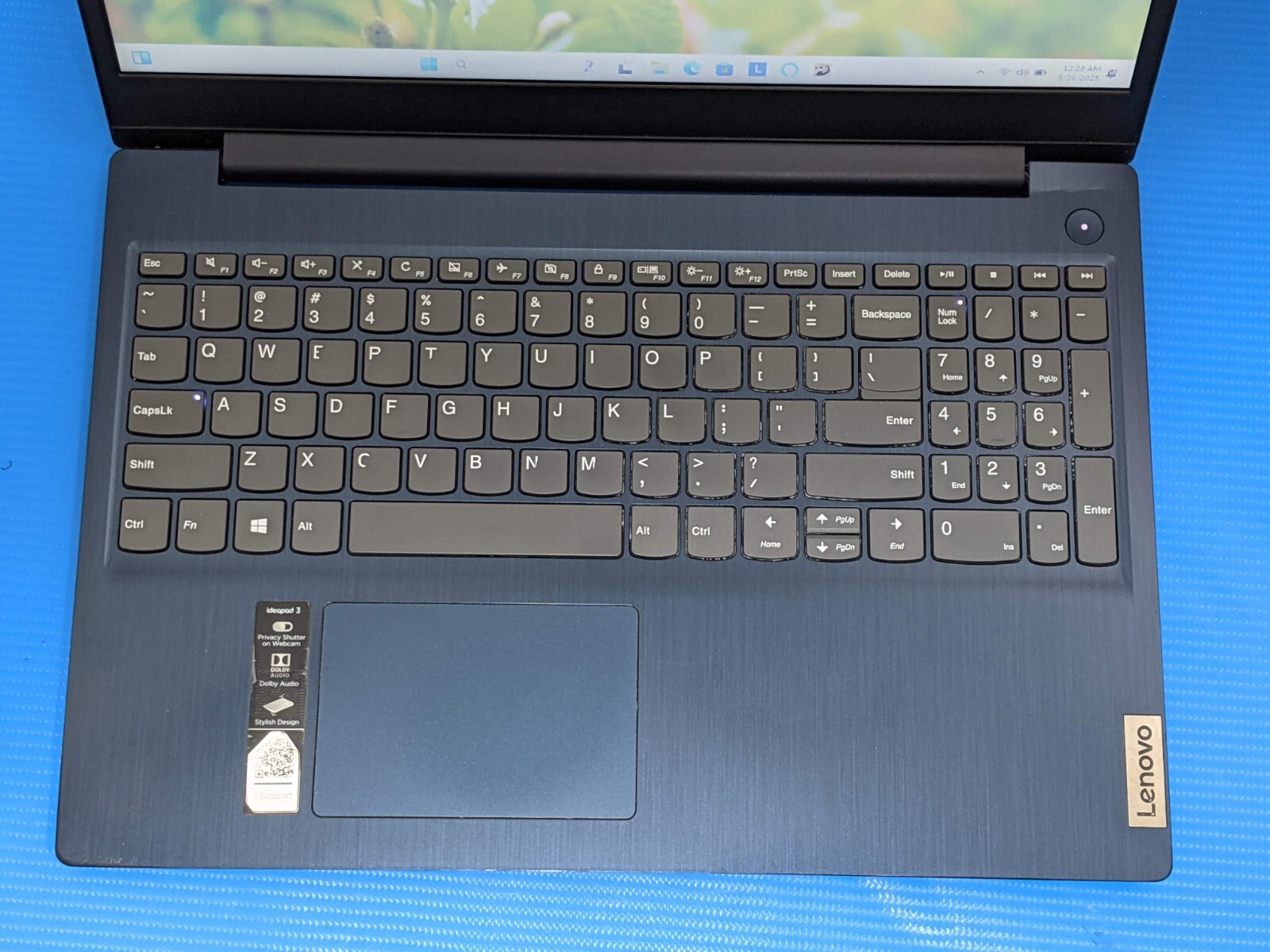 Lenovo IdeaPad 3 15IML05 15.6″ 1366×768 TOUCH i3-10110U 2.1GHz 8GB 256Gb +PowrAd