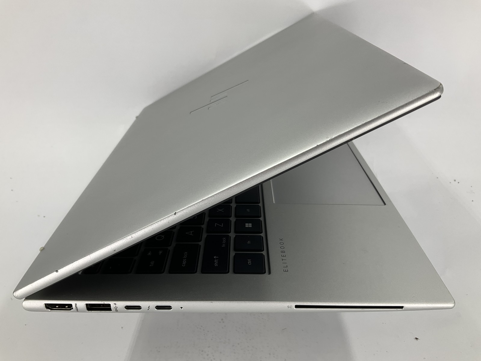 HP EliteBook 840 G9 14″ Core i7-1280P 512GB 16GB B Win 11 Pro