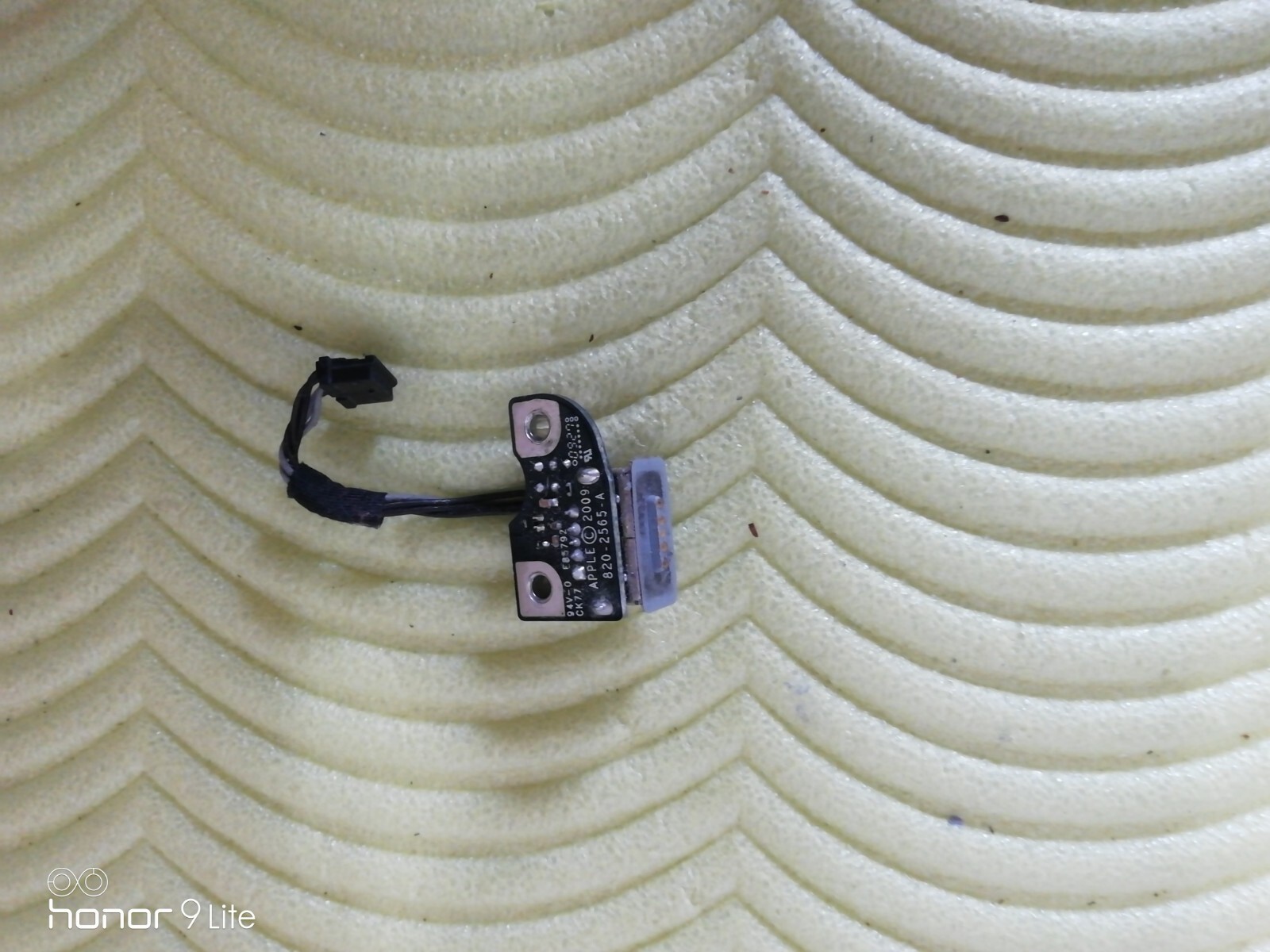 Apple Macbook Pro 13 ” A1278, A Half 2009 2010 Connector Cable Supply