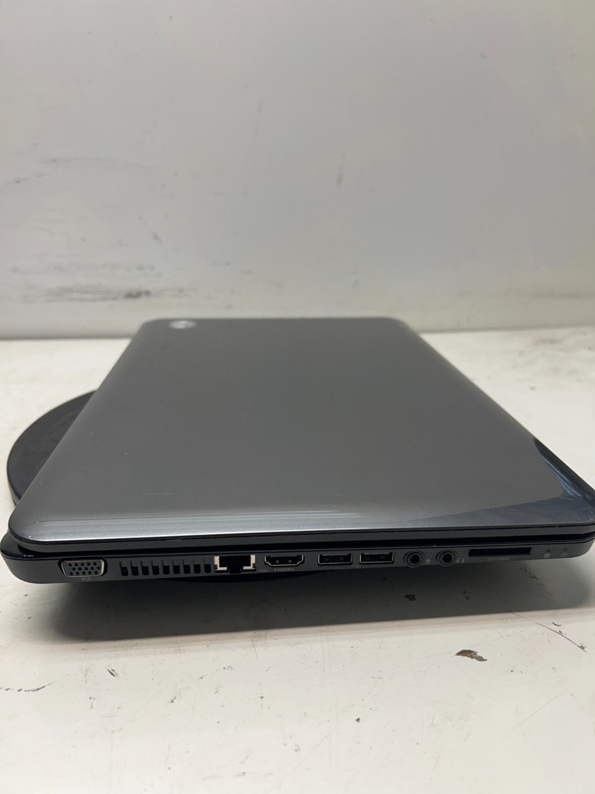 HP g6-1b60us AMD A4-3300M 1900Hz 2GB NO HDD NO BAT