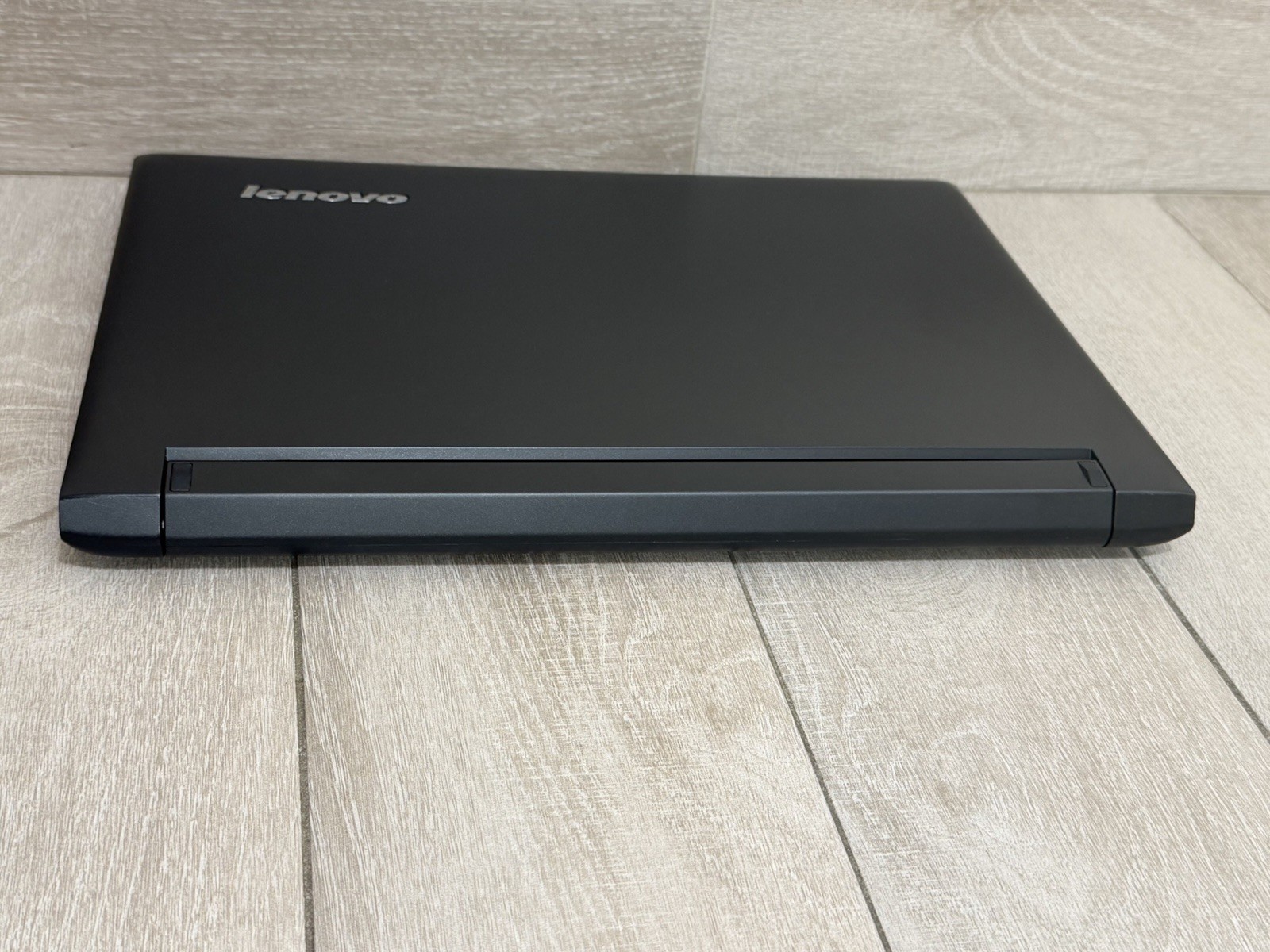 Lenovo Flex 2-15 15.5″ Touch Laptop Core i5-4030U 6GB RAM 500GB HDD Win-11