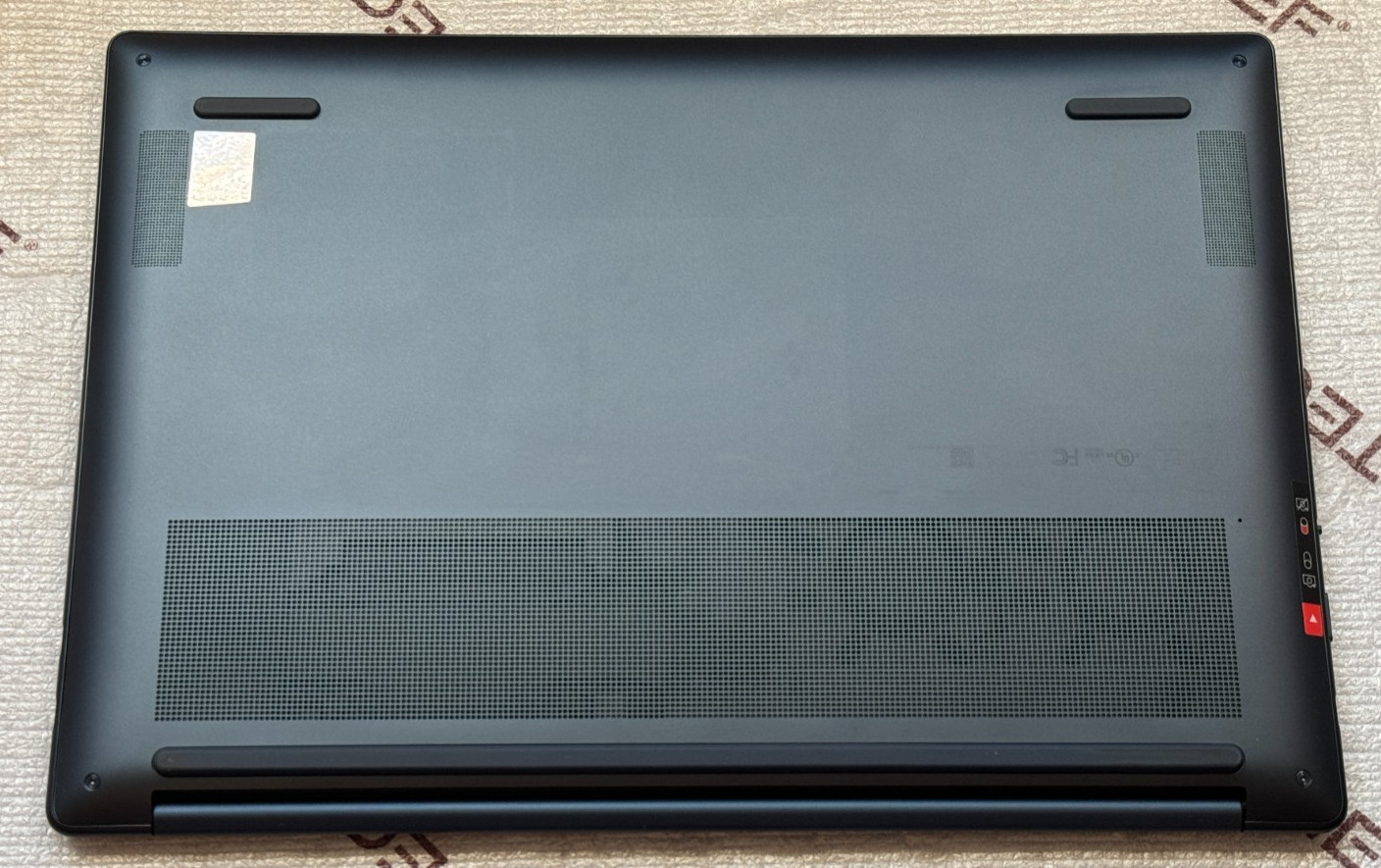 Lenovo Yoga Slim 7x 14.5″ 3K OLED Touch Laptop Snapdragon X Elite 32GB 1TB