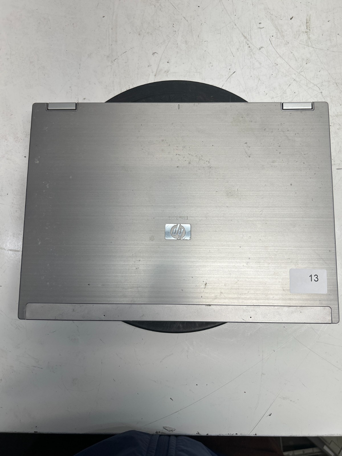 HP Elitebook 6930p Intel Core 2 Duo P8700 2GB NO HDD