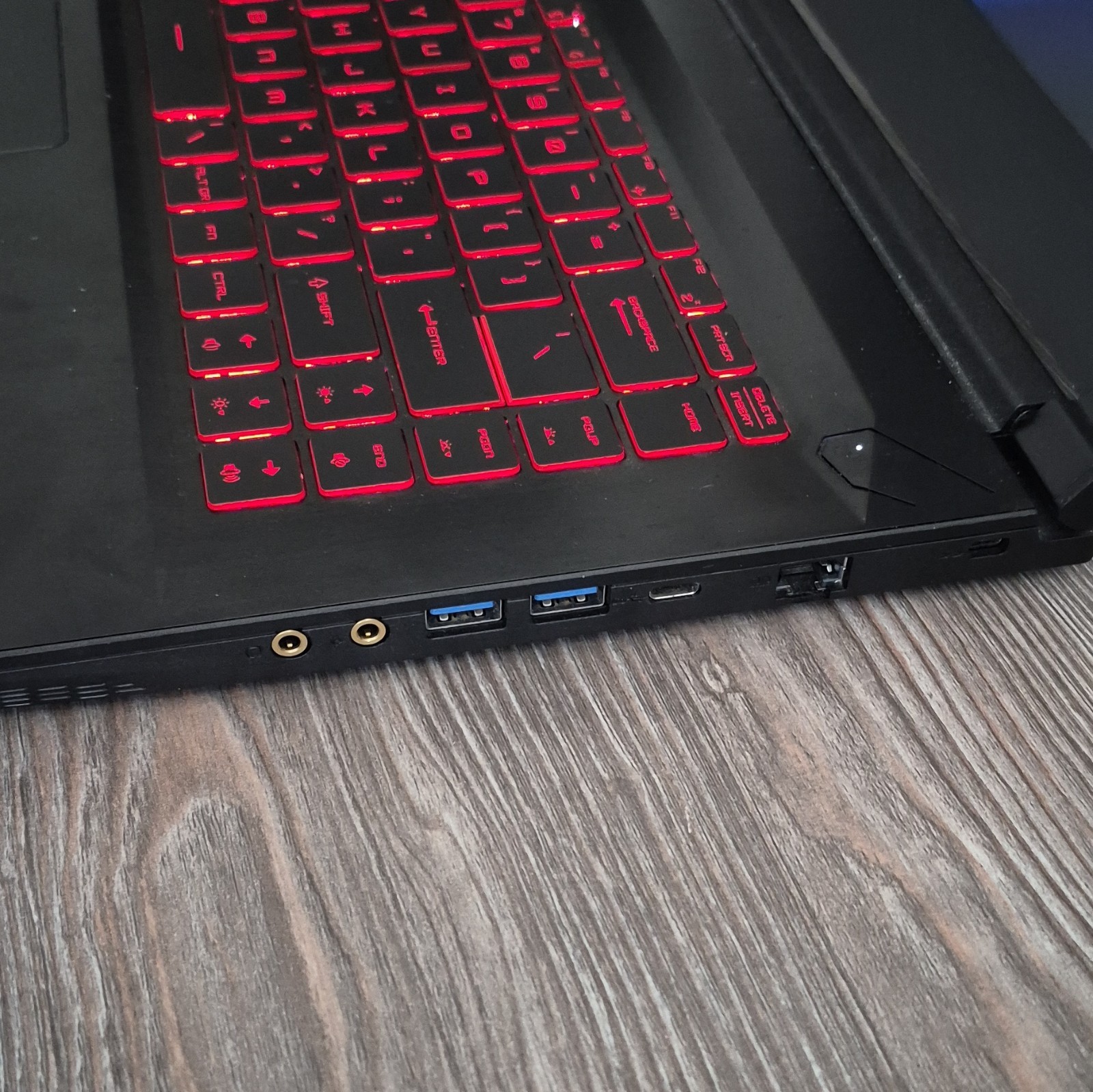 MSI GF63 Thin 11UC 15.6in FHD i5-11400H RTX 8GB 477GB SSD Win 11