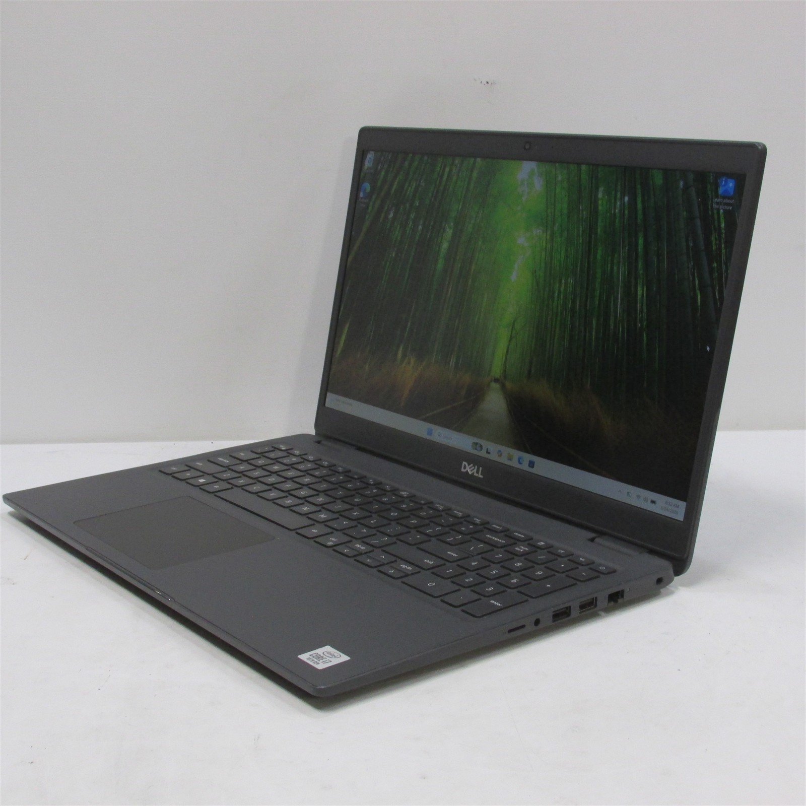 Dell Latitude 3510 i7-10510U 1.8GHz 16GB RAM 256GB NVME 15.6″ Win11 Pro COSM DMG