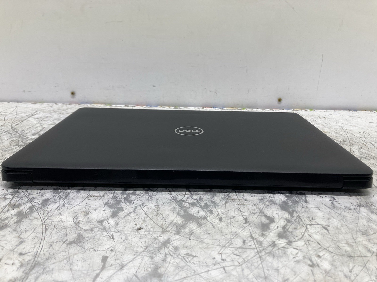 Dell Latitude 3500 Intel Core i3-8145U @ 2.1GHz 4GB RAM No HDD – Boot to BIOS