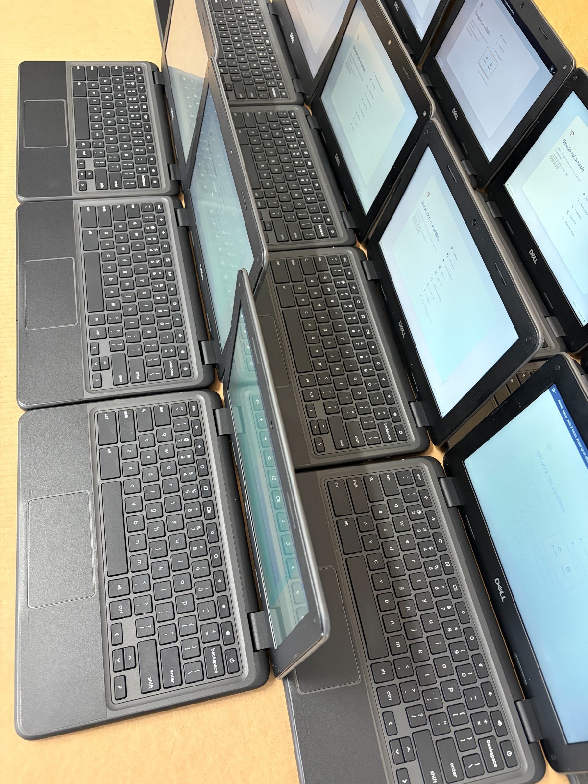 Lot of 12 Dell Chromebook 3100 | Celeron N4000/N4020 4GB 32GB eMMC H