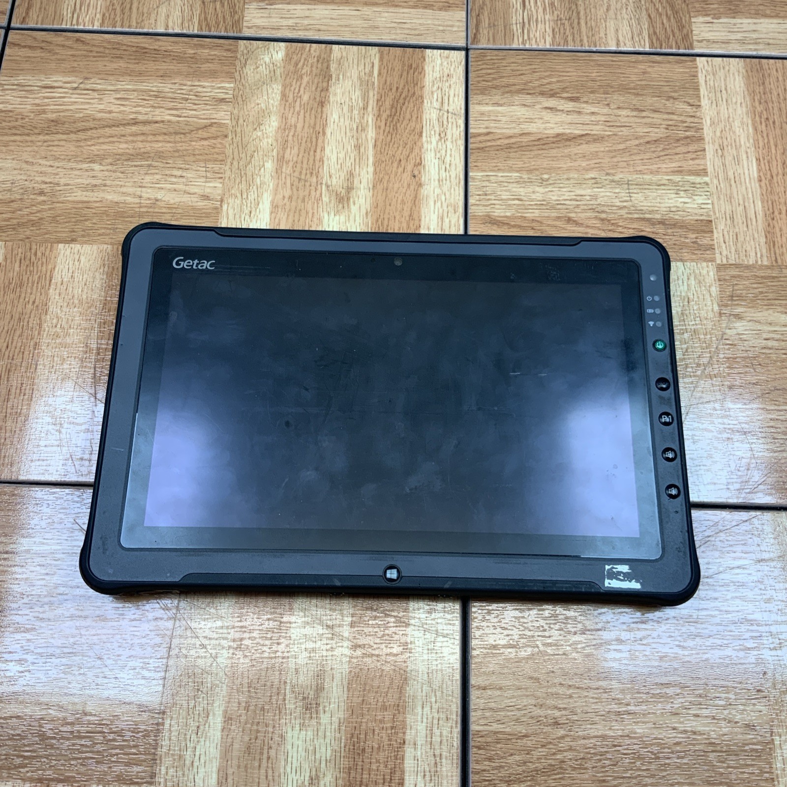 *FOR PARTS* Getac F110 Rugged Tablet — Core i5 No battery/SSD/RAM – BIOS LOCKED