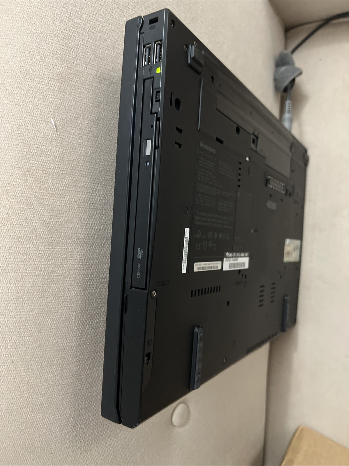 IBM Lenovo ThinkPad T61 14″IN LCD T7300 2.00GHz 2GB RAM 80GB HDD Windows XP PRO