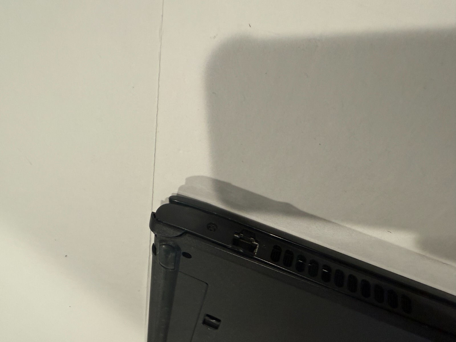 Dell Inspiron 15-3565 AMD E2-9000 R2 4 CC 1.811 GHz 8GB Ram 500gb HDD