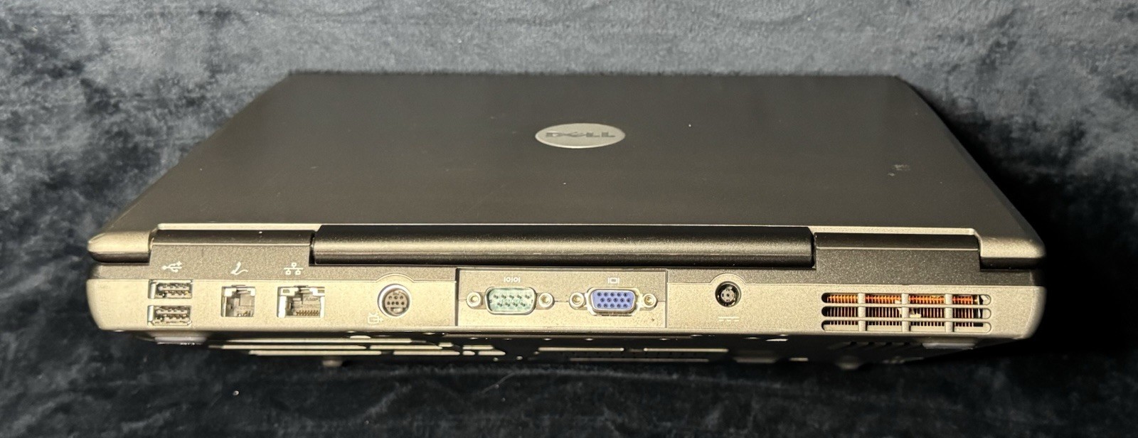 Complete Dell Latitude D530 15″/C2D 2.00GHz/4GB/128GB SSD/WiFi/Serial DSUB/XP