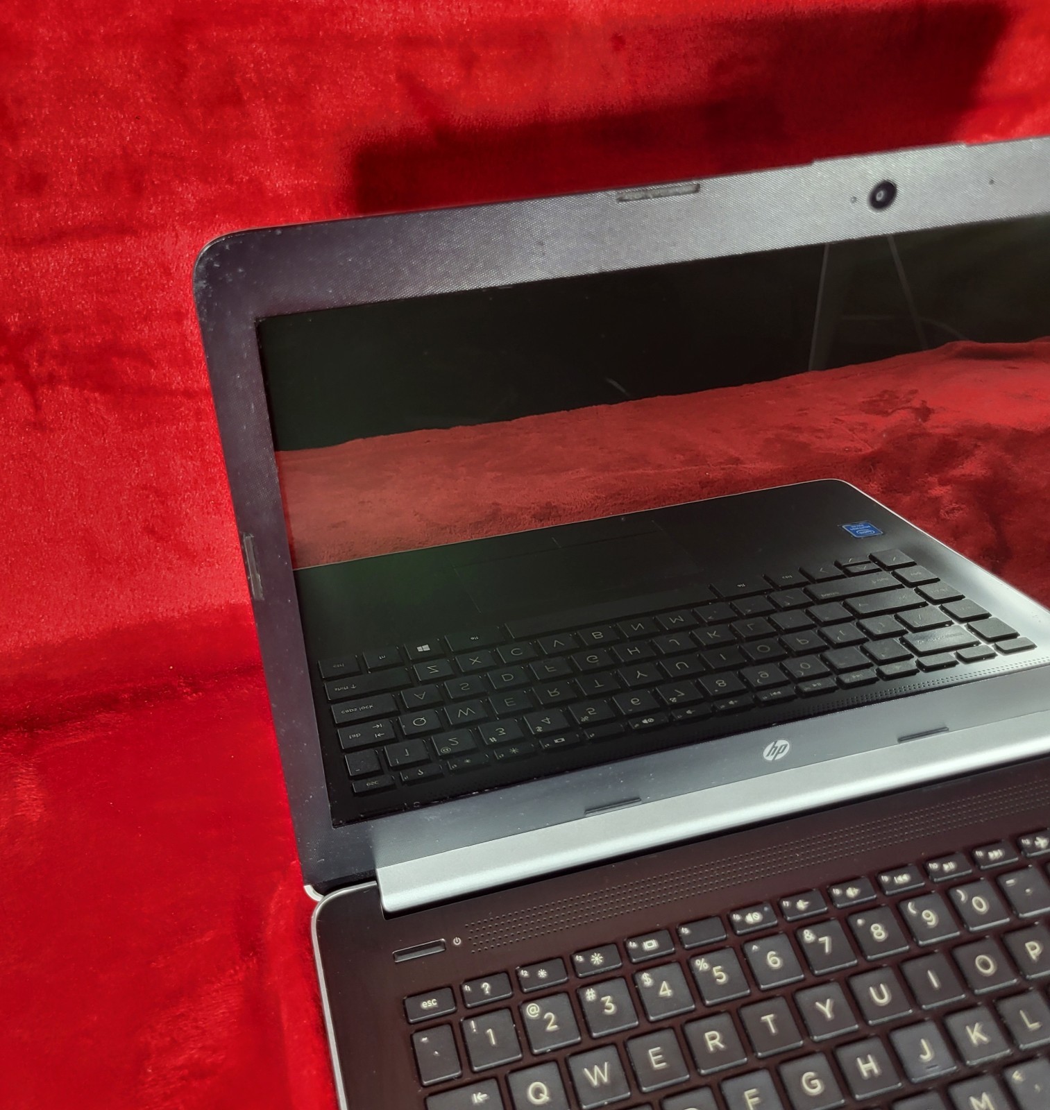 HP 14-ck0061st Pentium Silver N5000 @ 1.1GHz 8GB RAM 1TB HDD Win 10 Pro Laptop
