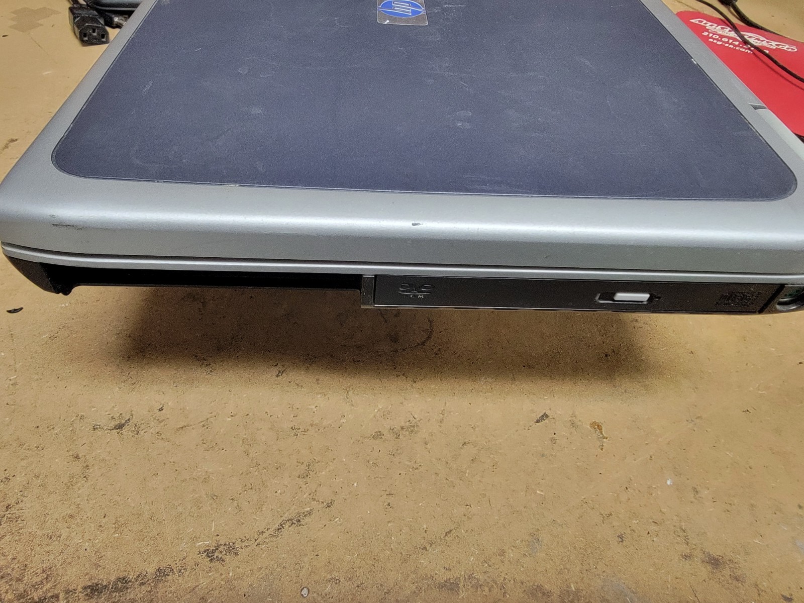 HP Pavilion ZE4400 AMD Athlon XP-M 2400+ 512MB NO Hard Drive or Battery