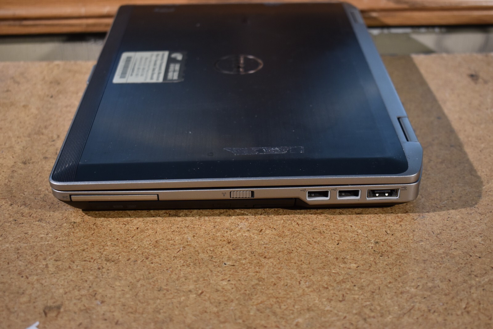 Dell Latitude E6420 Intel Core i5-2520M 4GB 320GB Windows XP NVidia NVS 4200M