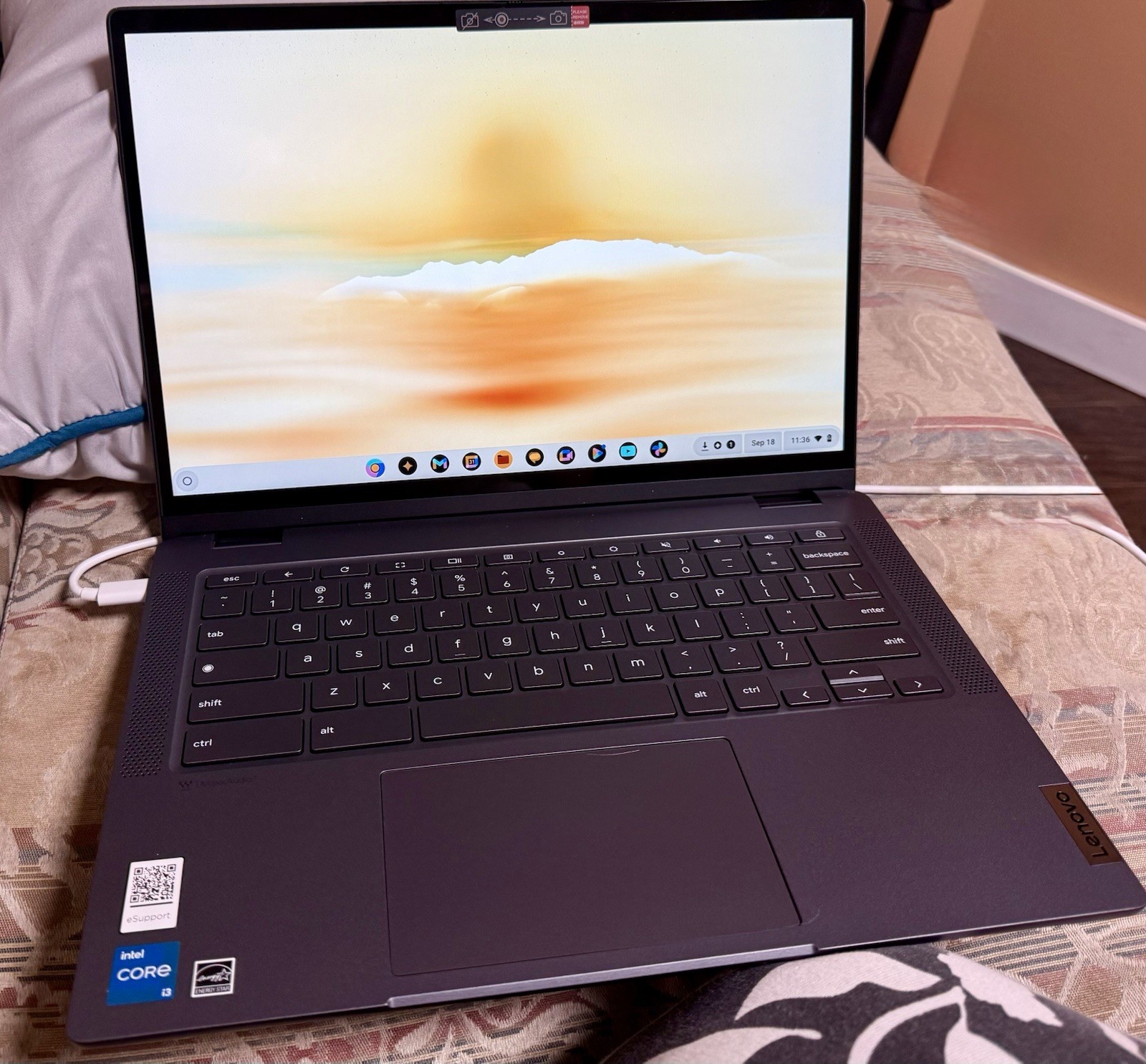 Lenovo IdeaPad Flex 6 Chromebook 14” (14IAU7) – Touchscreen Convertible Laptop