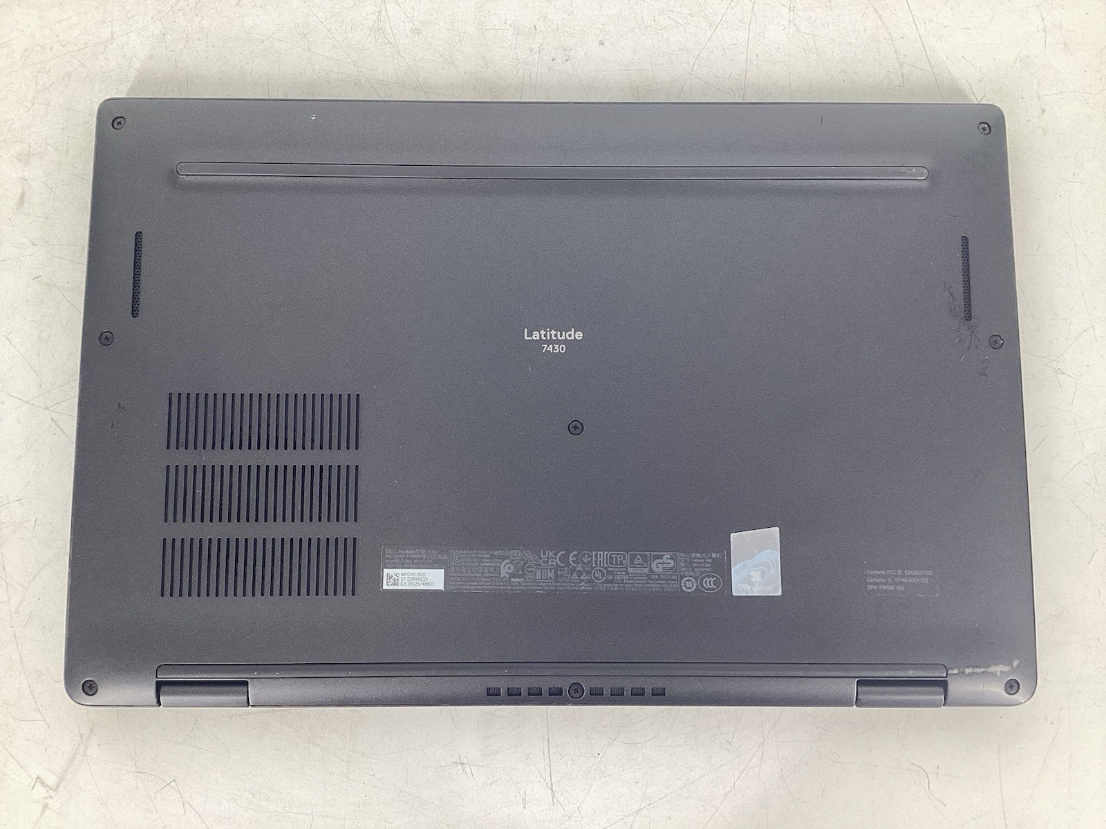Dell Latitude 7430 14″ (i7-1265U 32GB RAM, No SSD, No OS) No AC *Read