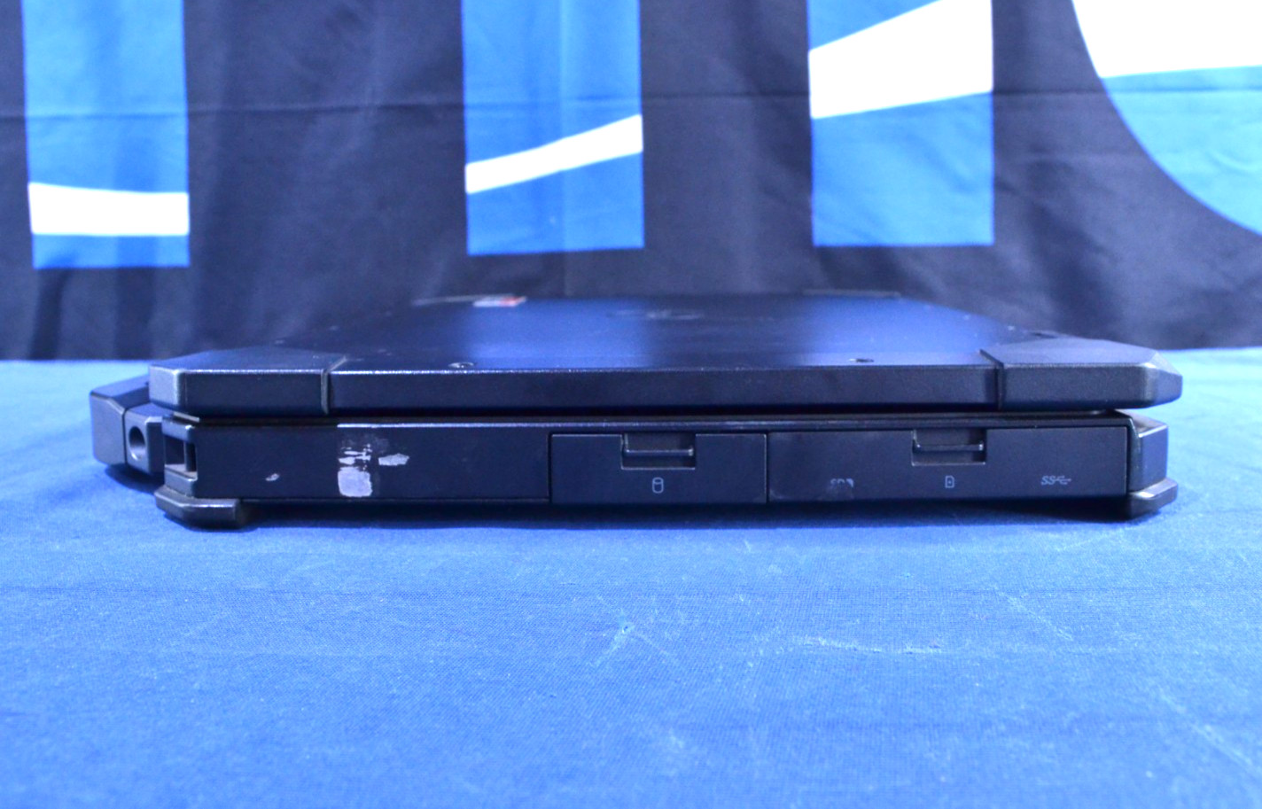 Dell Latitude 5420 Rugged Touch i5-8350U/ 16GB/ 512GB/ Windows 11 (J061208)