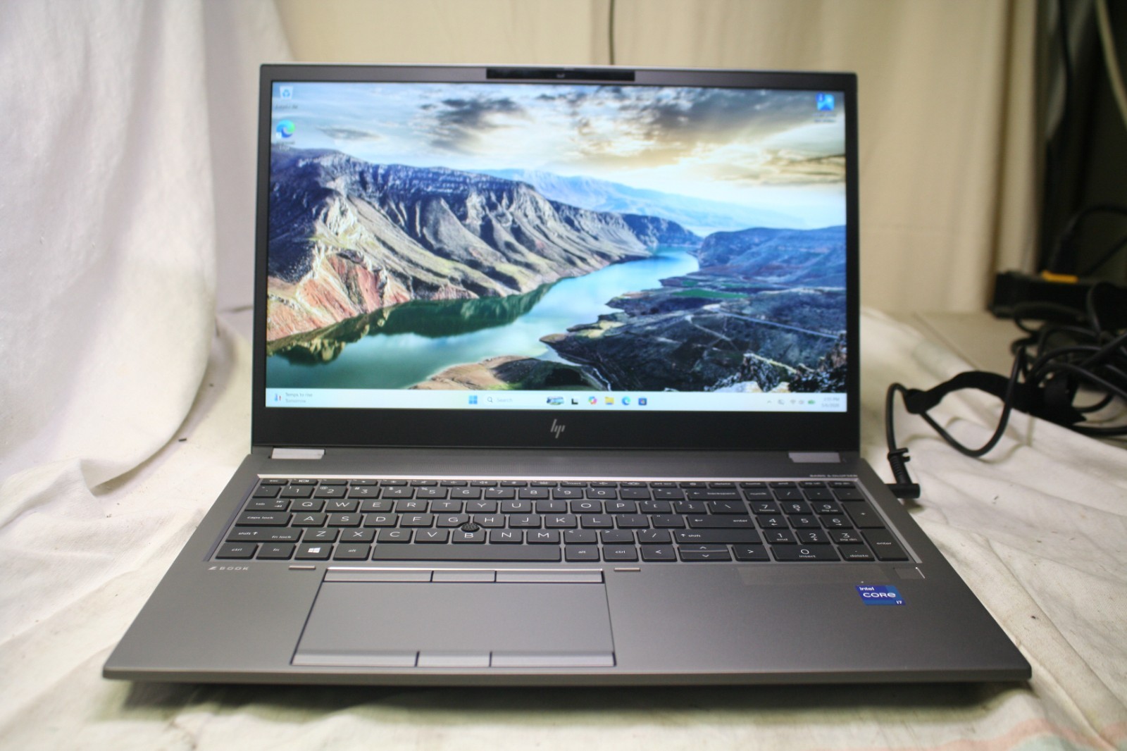 HP ZBook Fury G8 Mobily, 15.6″ i7-11800H, 2.3 GHz,64GB Ram 512 SSD T1200