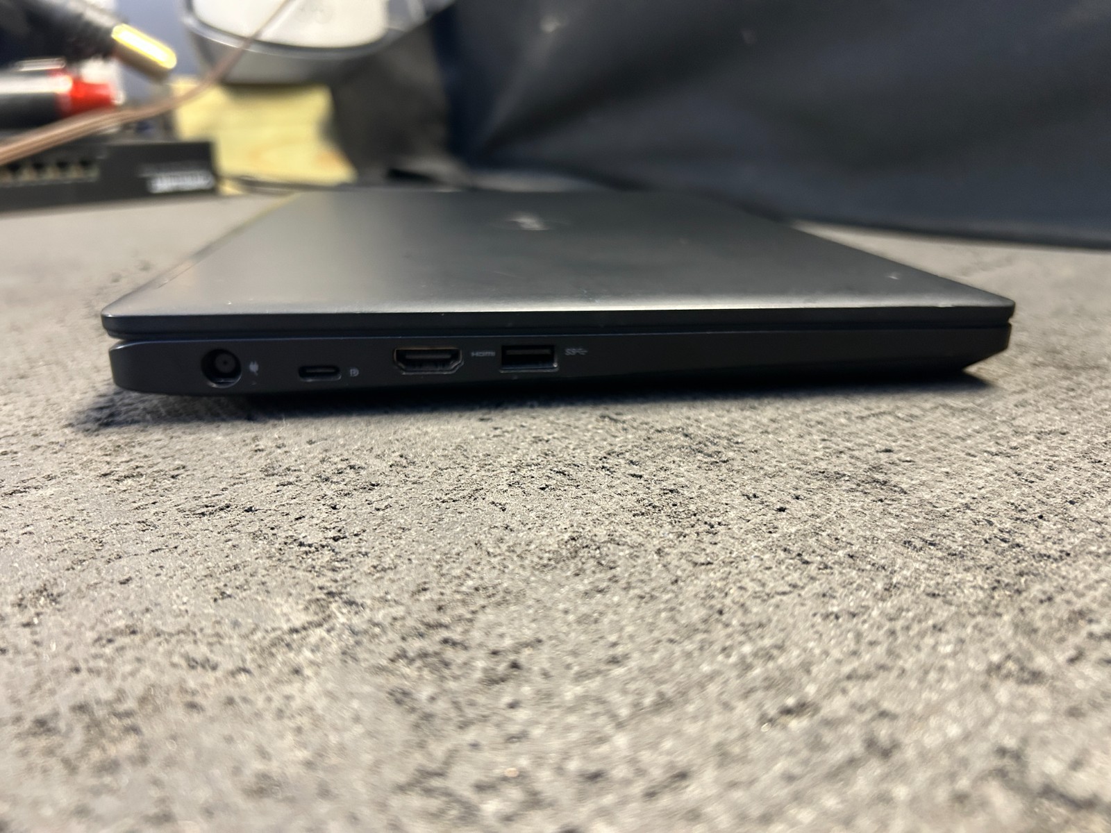 DELL LATITUDE 5290 12.5″ INTEL CORE i5-8250U 1.60GHZ 8GB RAM 256GB M.2 Laptop