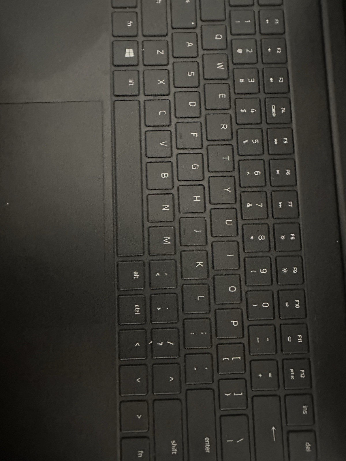 Razer Blade 15 Base 2019| i7-9750H|RTX 2060 6GB| 16GB RAM|1.5TB|READ DESCRIPTION