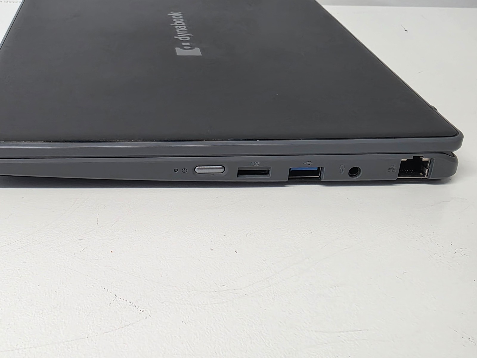 TOSHIBA DYNABOOK SATELLITE PRO E10 11.6″ 4GB 128GB WIN11 PRO EDU E10-1-10Q