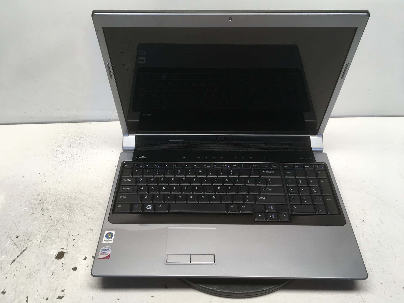 Dell Studio 1737 Intel Core 2 Duo T6400 2GHz 4 GB NO HDD No Batt