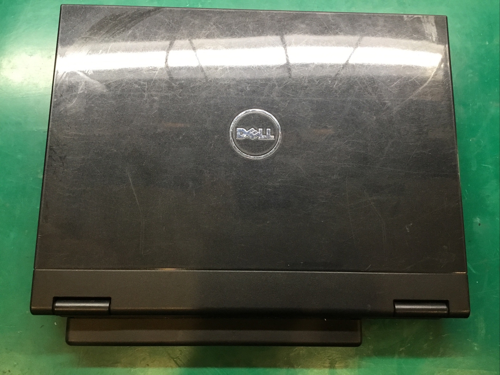 Dell Vostro 1310, 3GB RAM, 300GB Hard Drive, Intel Core 2 Duo T5670, Win 10 – D2
