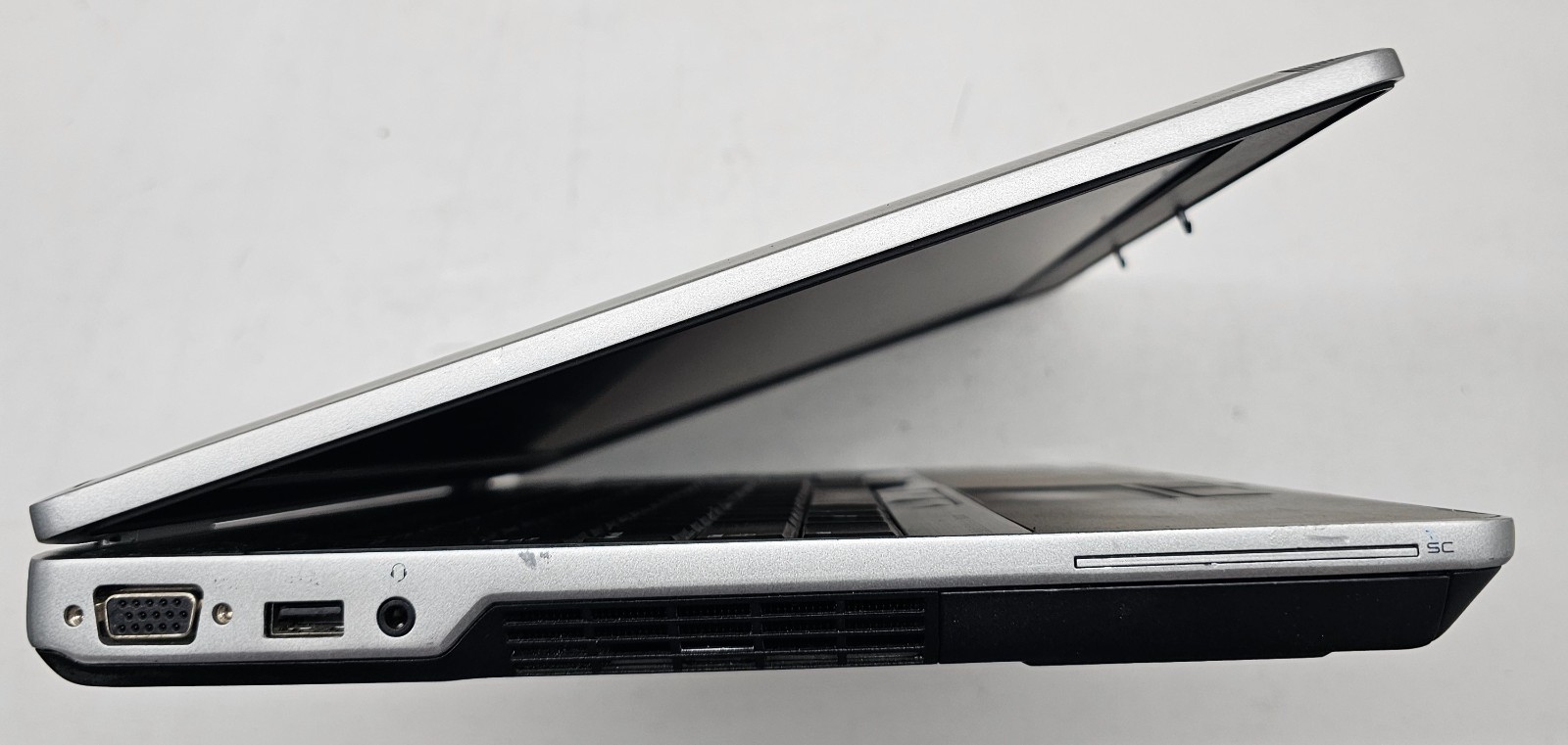 Dell Latitude E6530 15.6″ Laptop Intel Core i3-3120M 8GB RAM No HD/OS (FL)