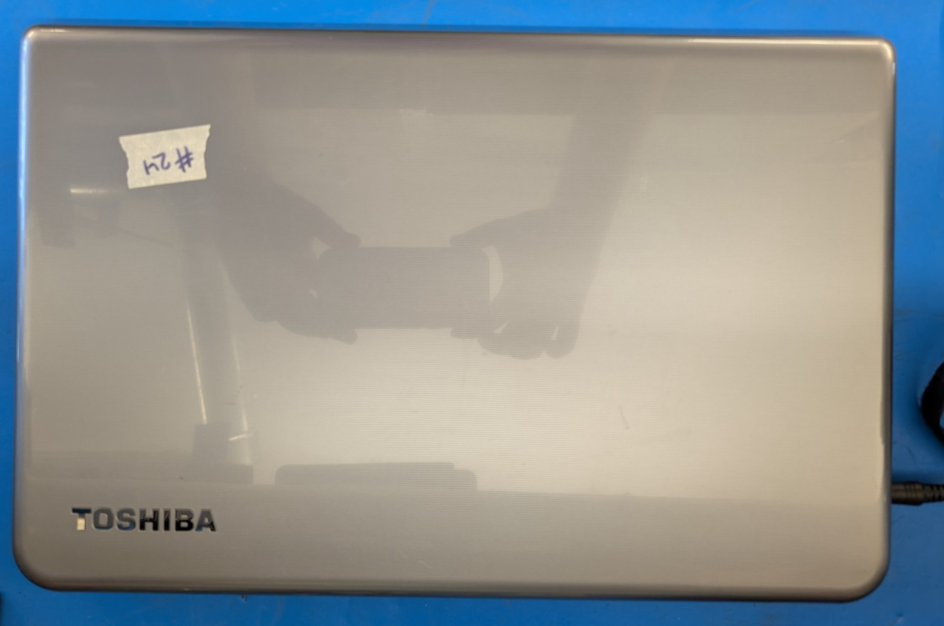 17.3″ TOSHIBA SATELLITE (L75D-A7283) AMD A4-5000 1.50GHZ 6GB RAM 750GB HDD