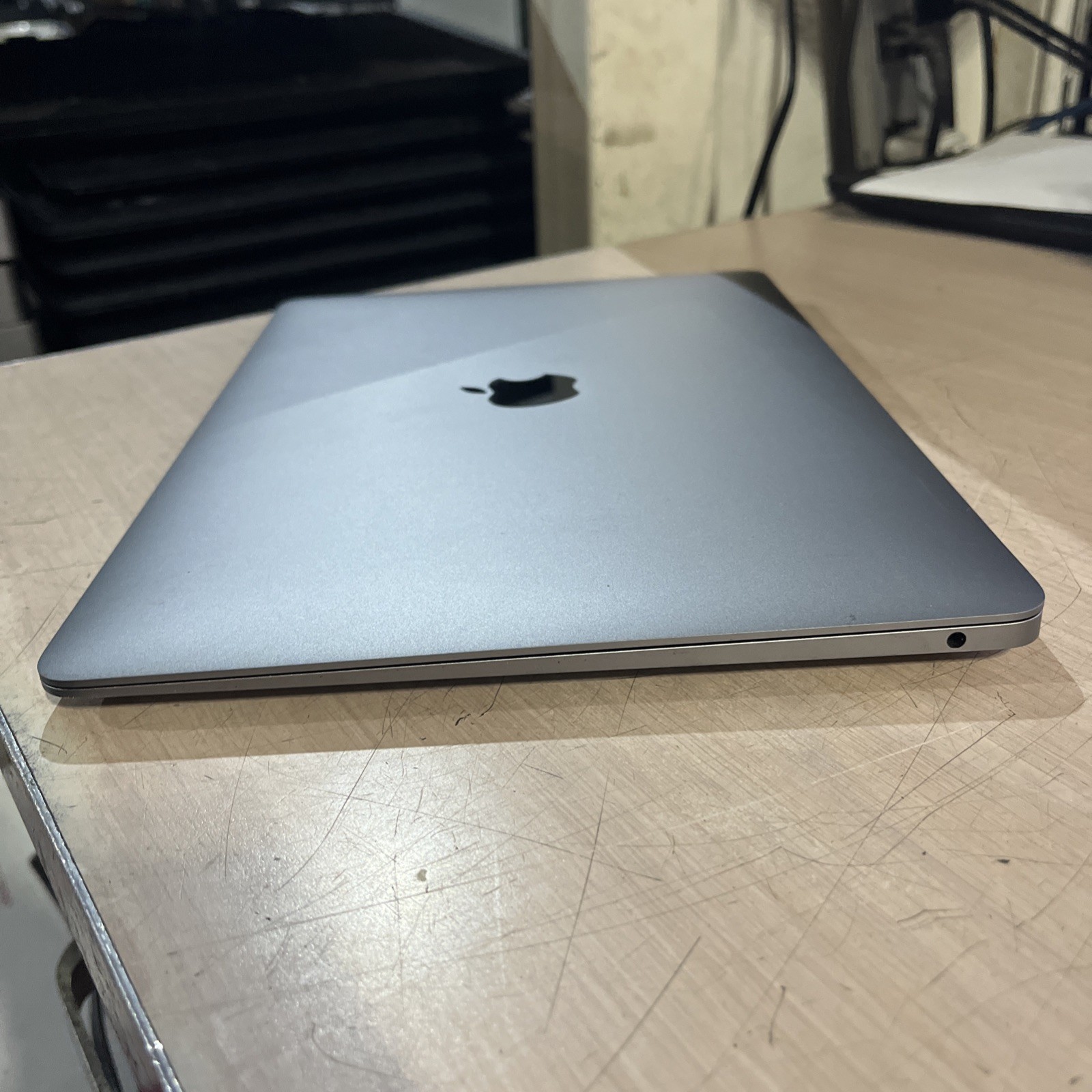 APPLE MACBOOK AIR 13″ SCISSOR, 2020 CORE I3-1000NG4 1.1GHZ 8GB RAM 256SSD
