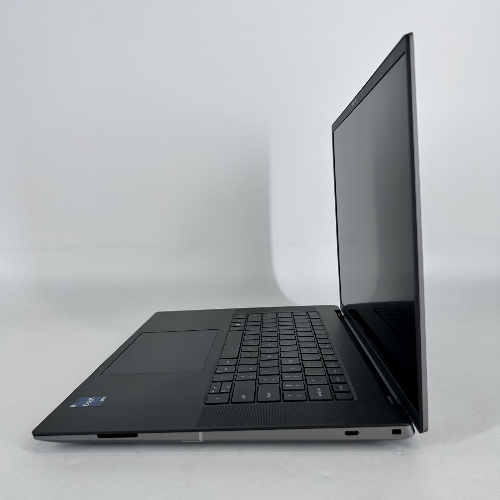 Dell Precision 5680 16 FHD+ 2.5 GHz i7-13800H 32GB 512GB SSD RTX 2000 Ada