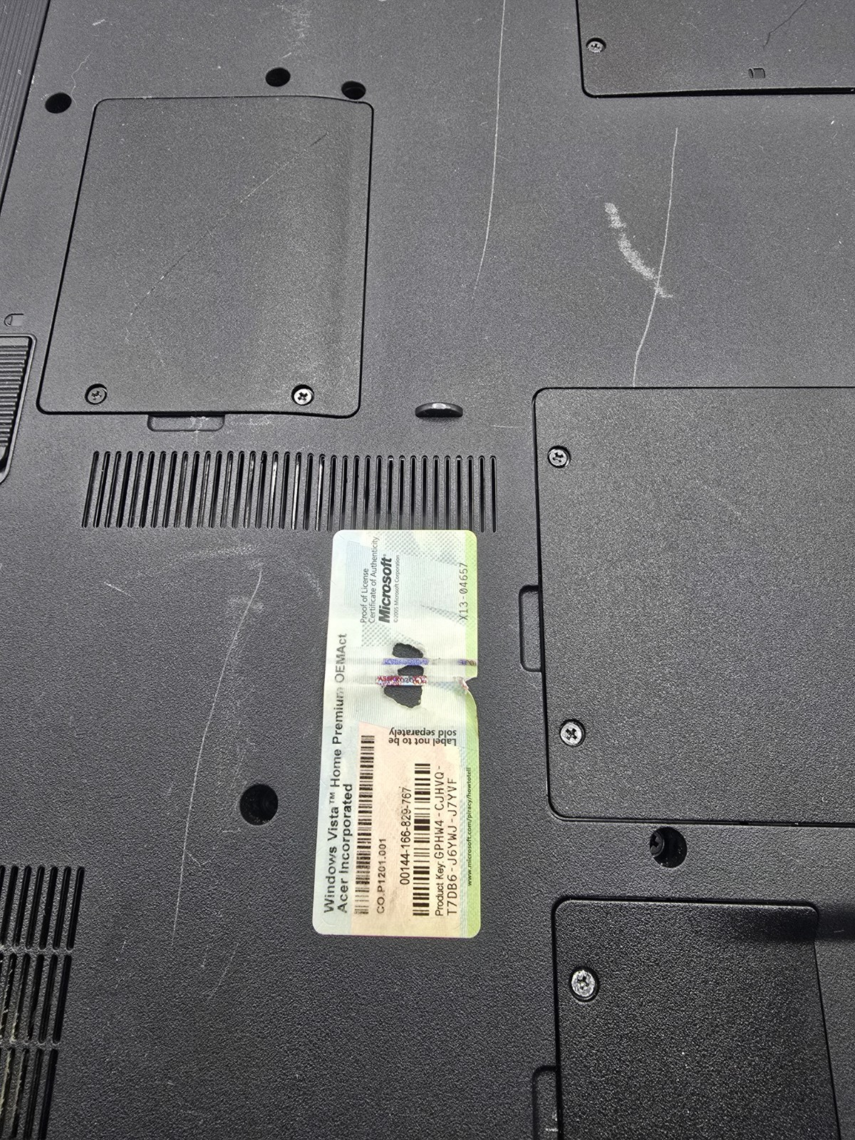 FOR PARTS 17″ Acer Aspire 9410 With Charger