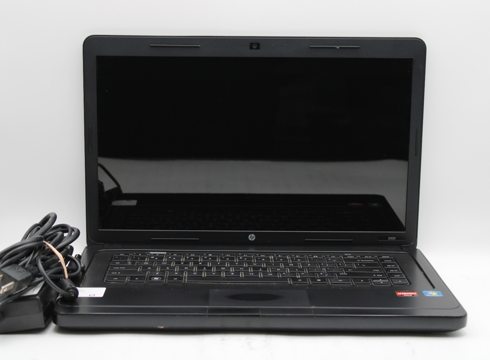 HP 2000-329WM _ AMD E-350 @ 1.6 GHz _ 3GB RAM _ No SSD / OS