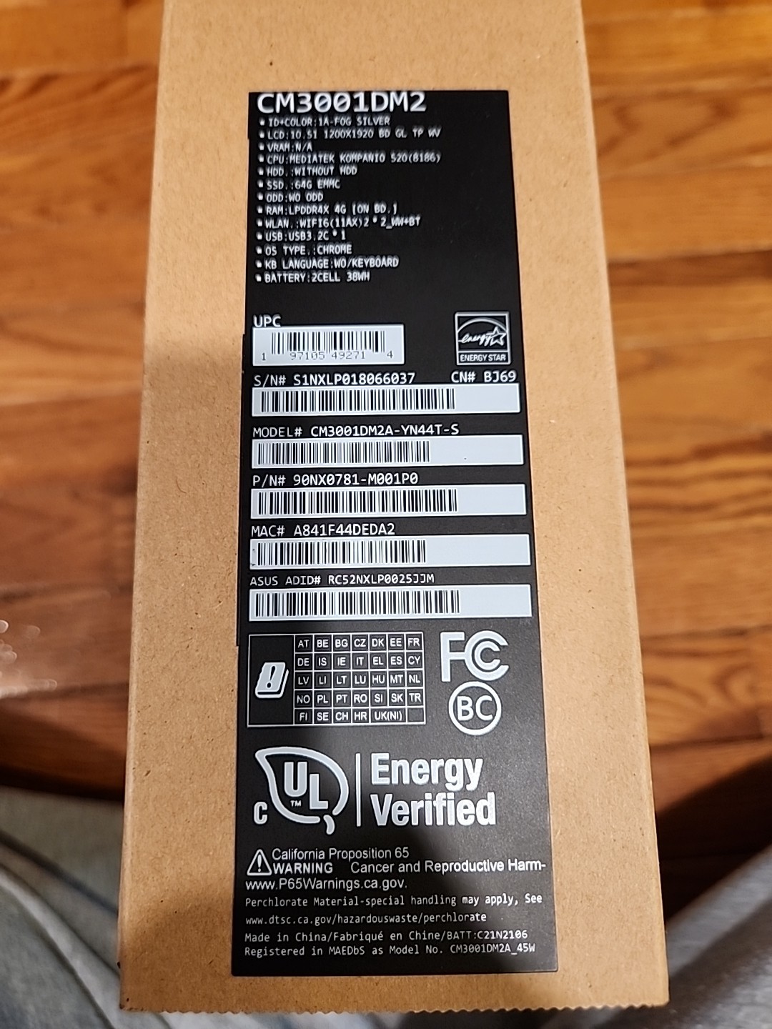 New: Asus Chromebook Detachable CM3 CM3001DM2 10.5 Touchscreen