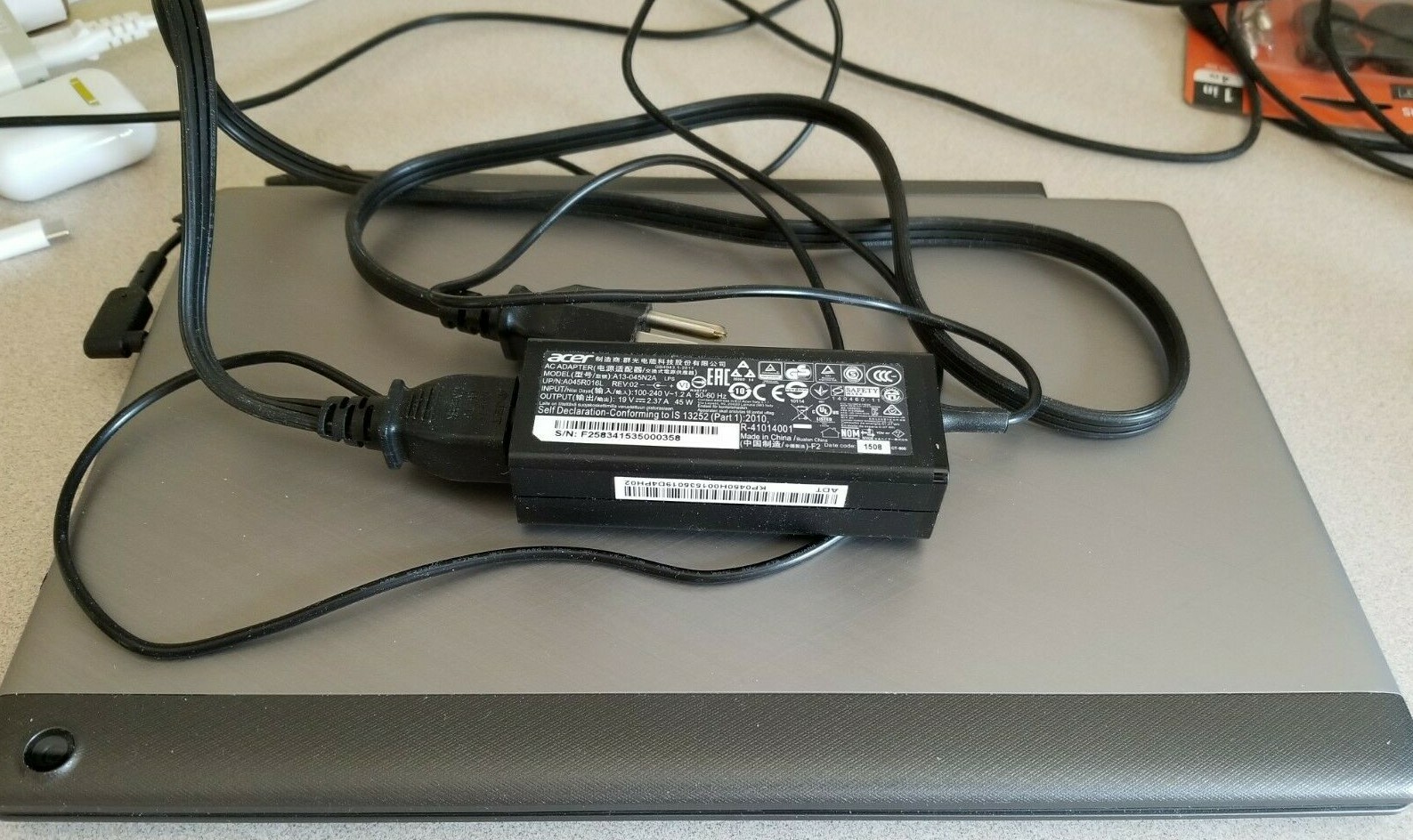 Acer Aspire Switch 11 V 11.6″ SW5-173-648Z Intel M 5Y10c 4GB RAM 128GB SSD