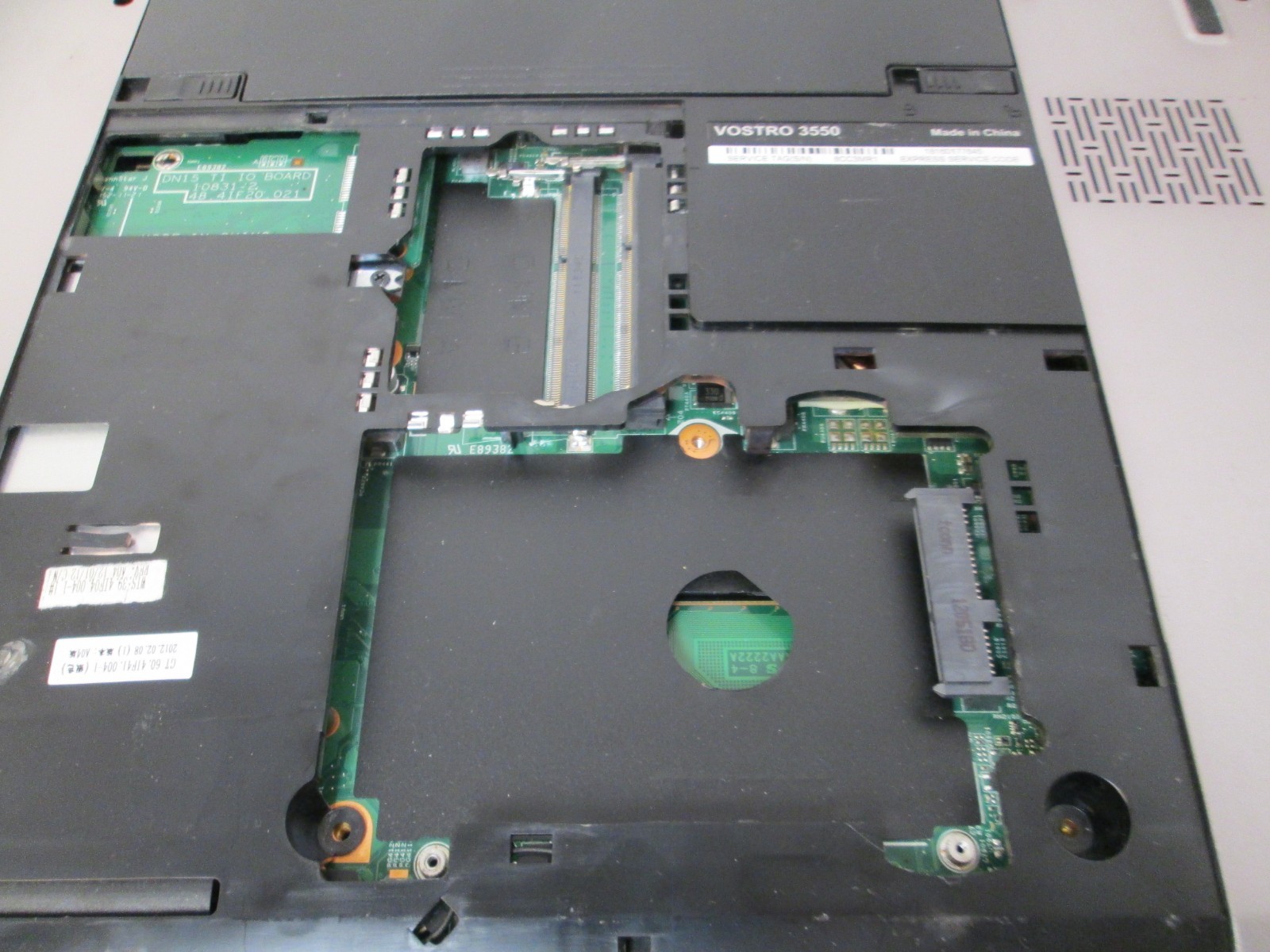 Dell Vostro 3550 PARTS ONLY No Boot ,No Ram,Hard Drive,P/S as is