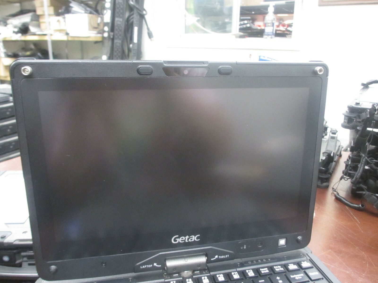 Getac V110 i5 4300U 1.90GHZ 8GB Web-Cam Laptop [NO HDD/CADDY/OS/AC/Pen]