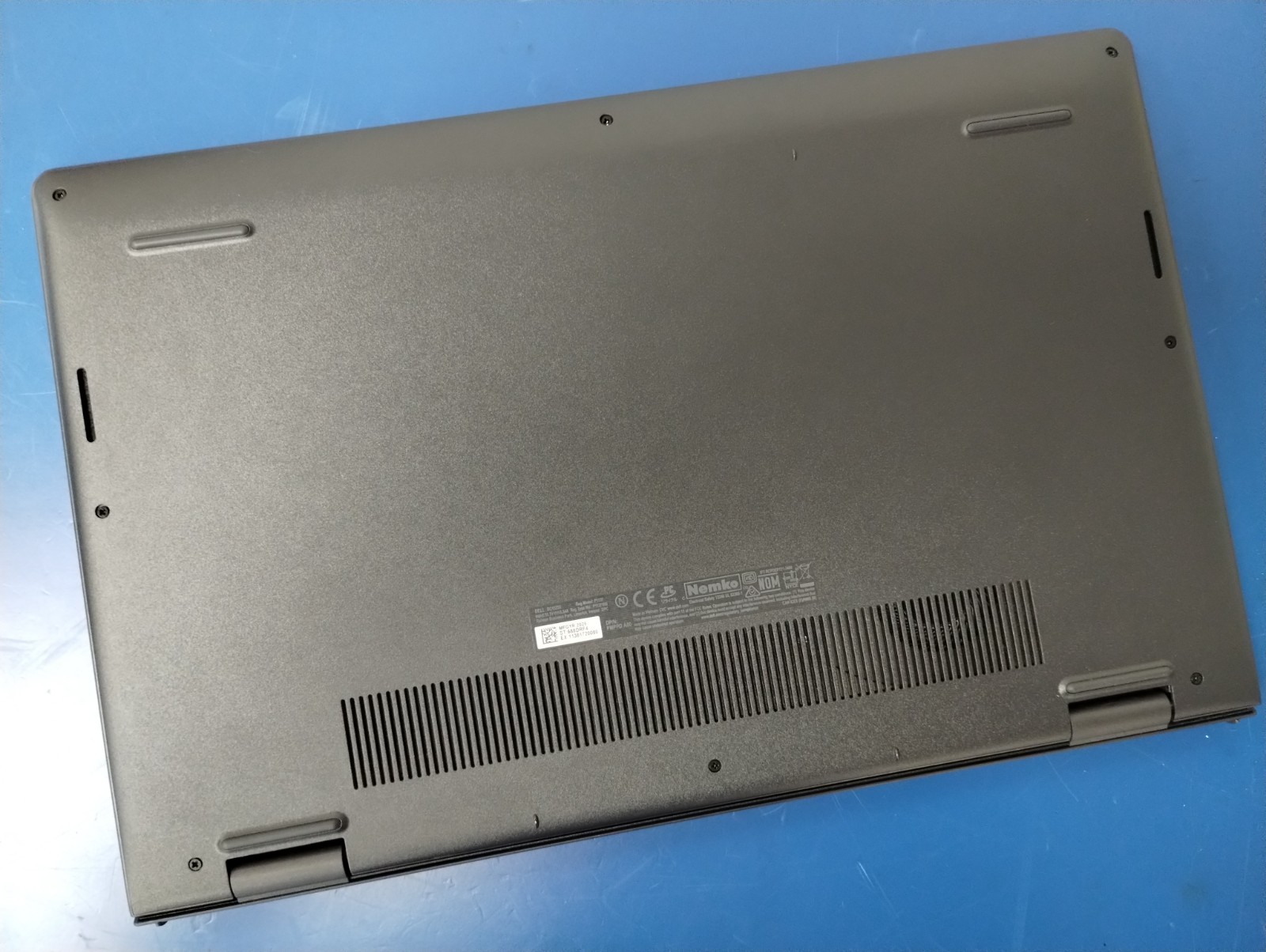 DELL 15 DC15255 G8MK9, AMD Ryzen 7 7730U, 2.00 GHz, 16 GB RAM 512 GB NVMe