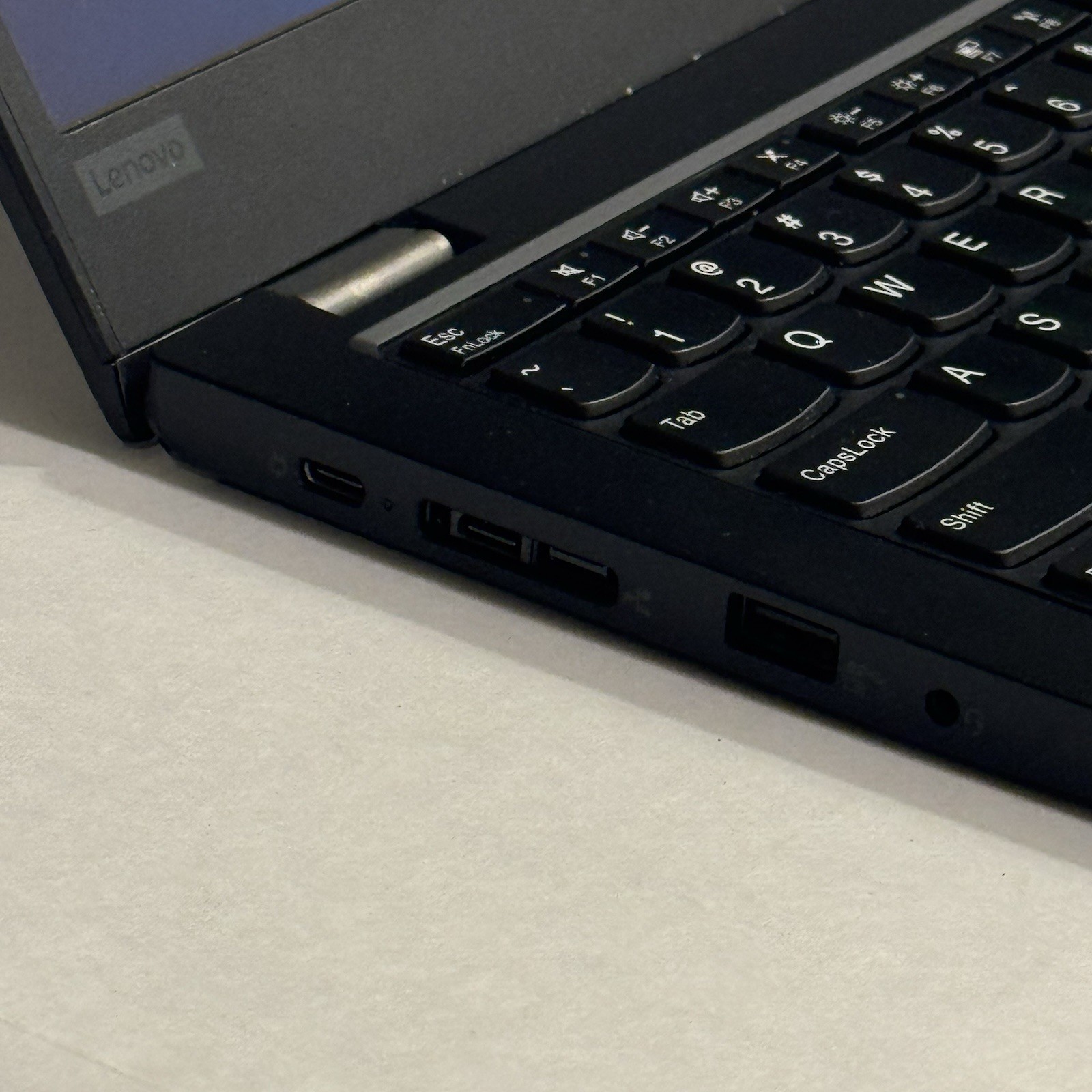 Lenovo ThinkPad L13 i7-10510U 16GB 256GB NVMe 13.3″ FHD Windows 11 Pro