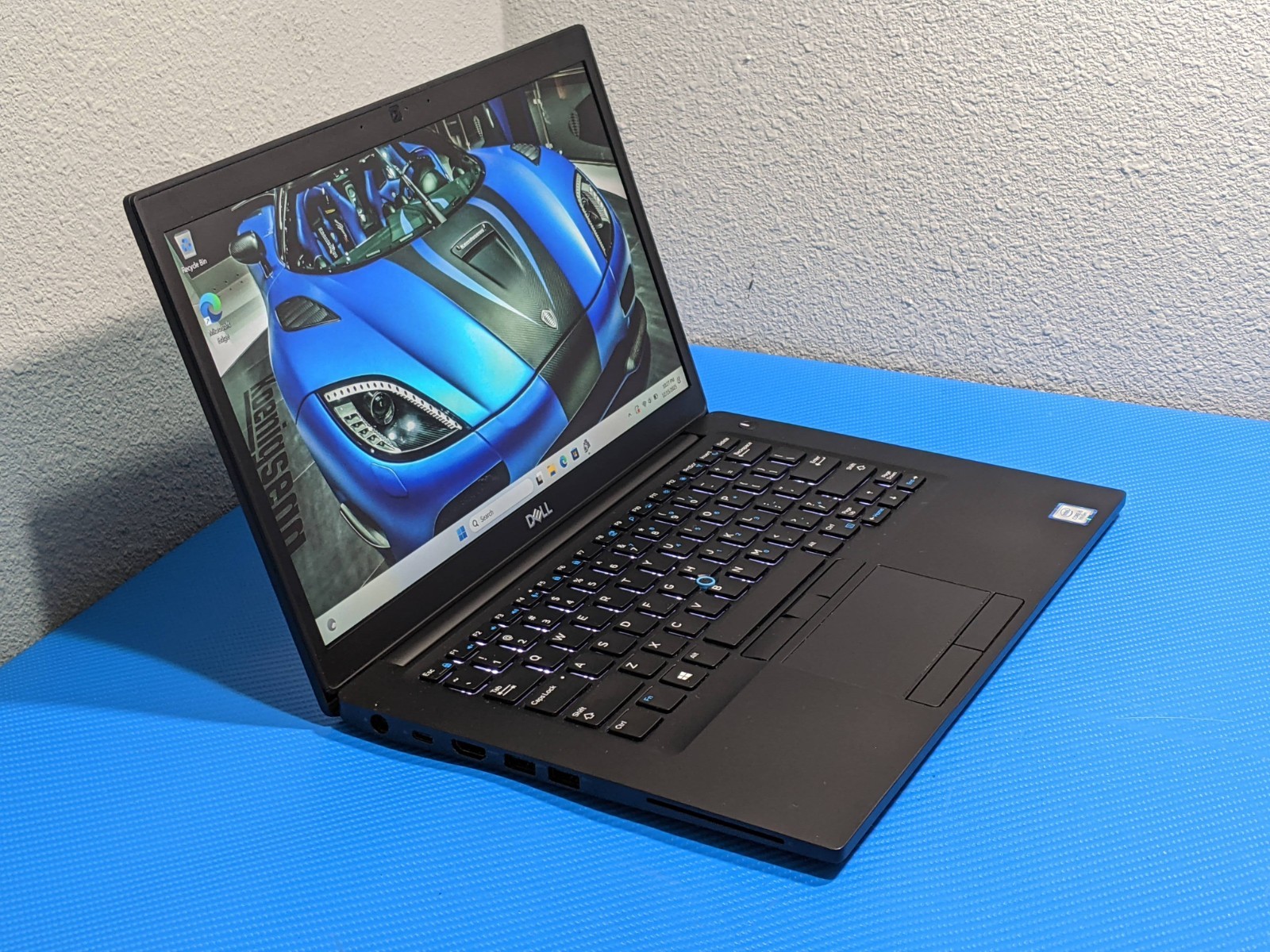Dell Latitude 7490 14″ FHD Intel Core i5-8250U 1.6GHz 8GB 256GB SSD Win11Pro +PA