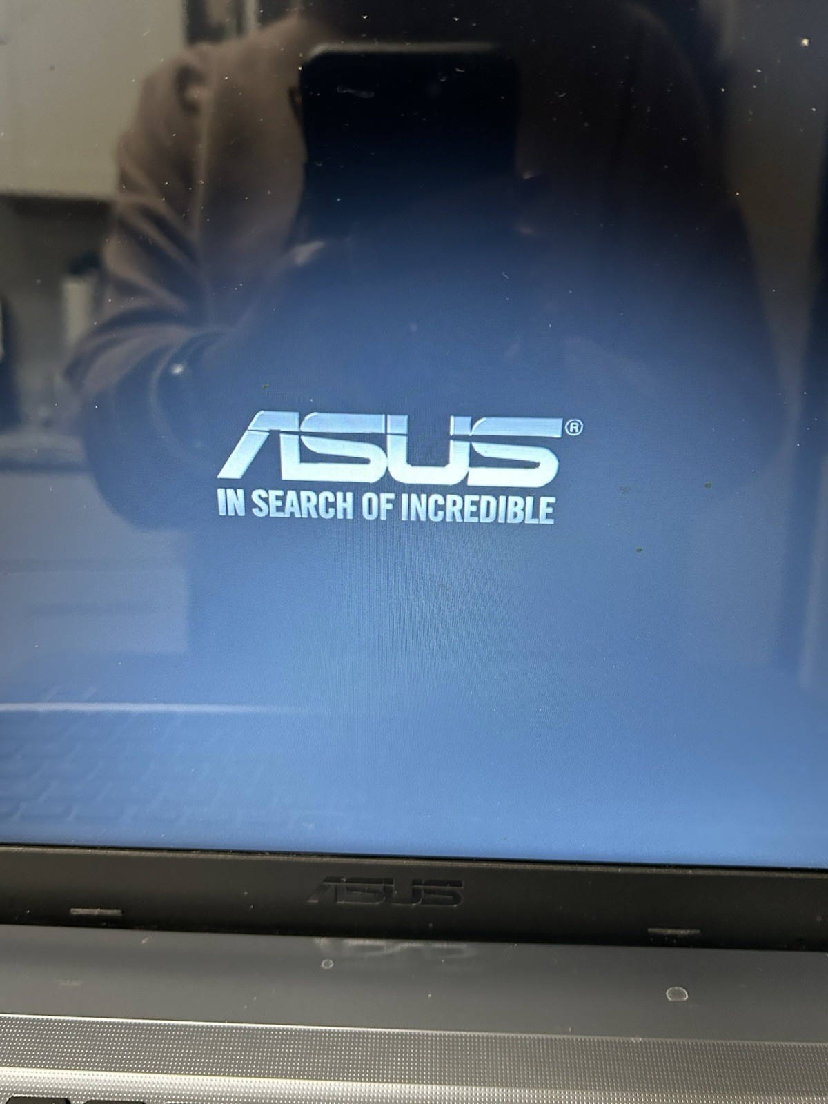 ASUS X540S Intel Pentium Laptop-Parts Repair Only! Case /Charger Included